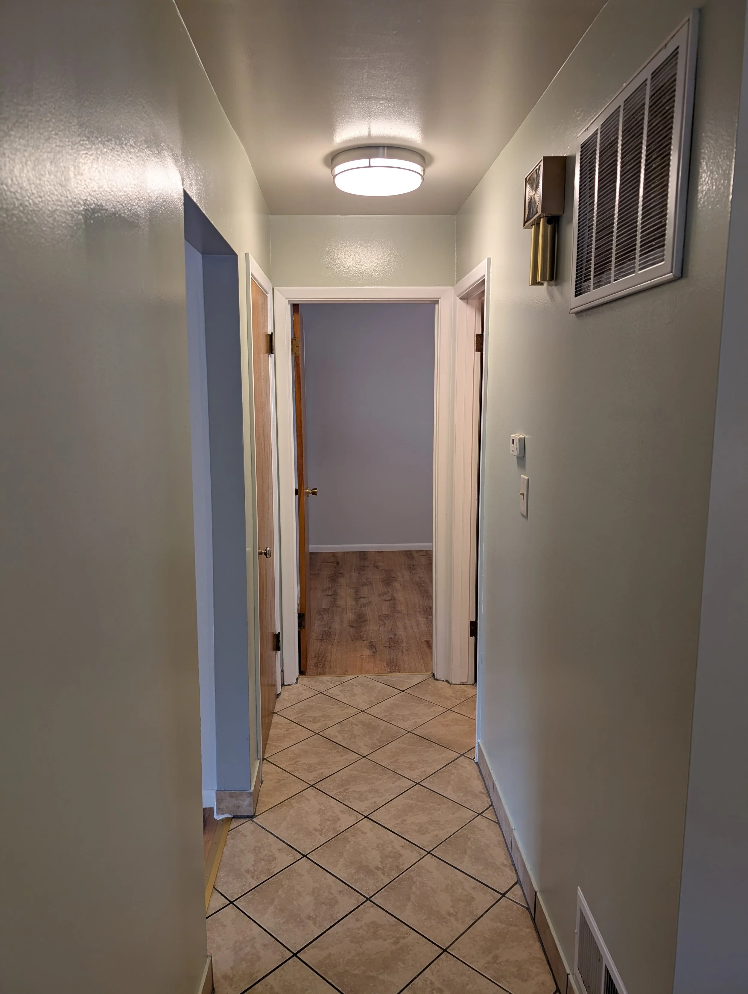 4595porteravehall122024r122024.jpg