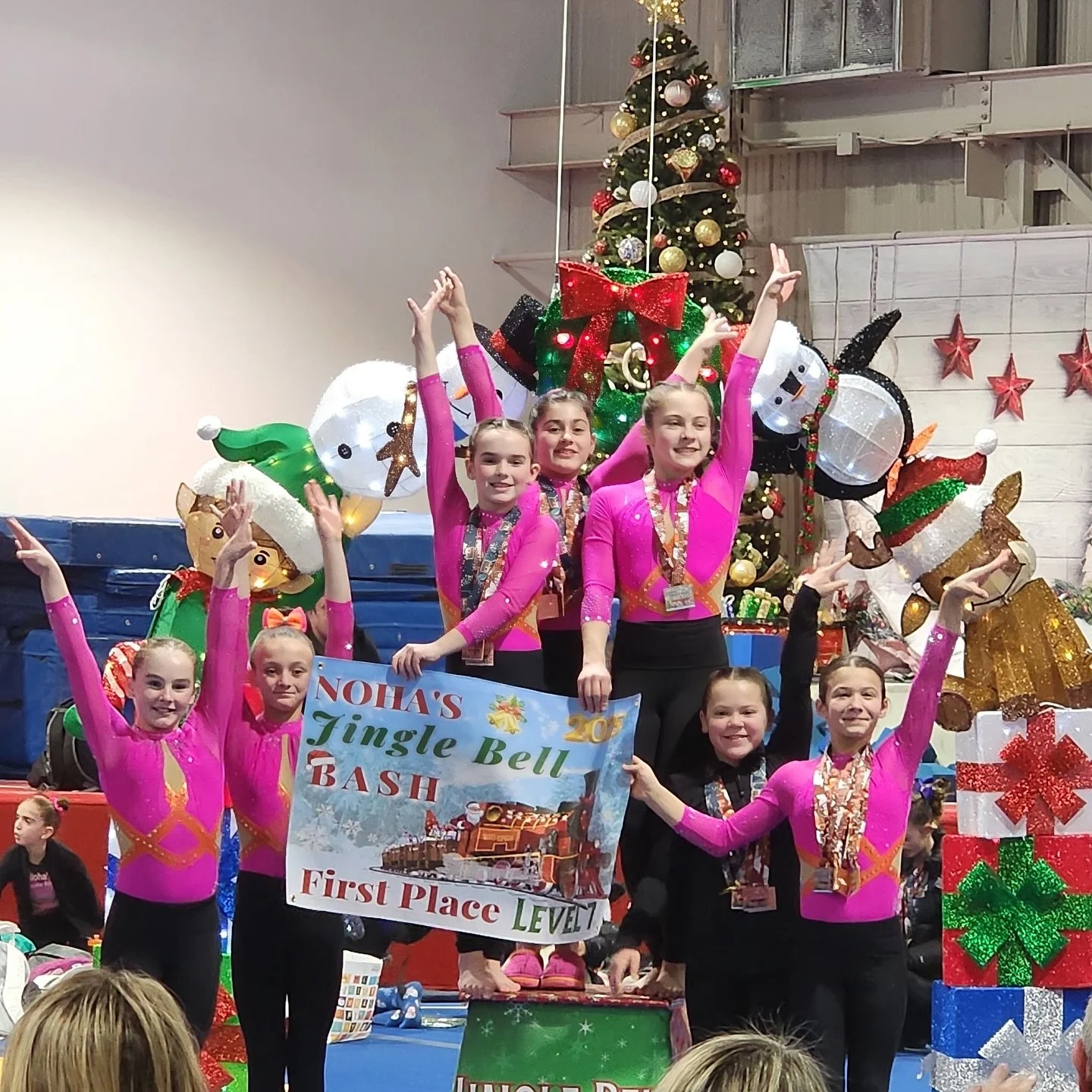 What. A. Weekend!!! 🎅🏼🎄

We had A BLAST ringing in the Holidays, Gymnastics style! ❤️🤸🏻&zwj;♀️💚 We had some incredible top team, event and AA champions, 🏆 a bunch of new skills 🤩 and a whole lot of presents and fun!!! 🎁

Thank you so much to