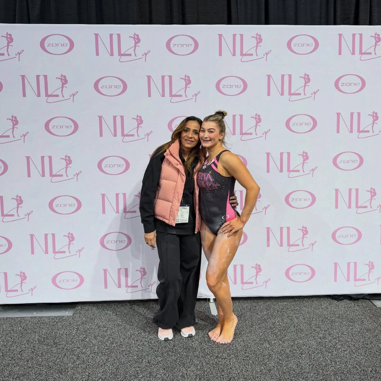 Can&rsquo;t wait to cheer you on the loudest tomorrow! 💖🥳🧡

LET&rsquo;S DO THIS THING 🩷🏆🩷