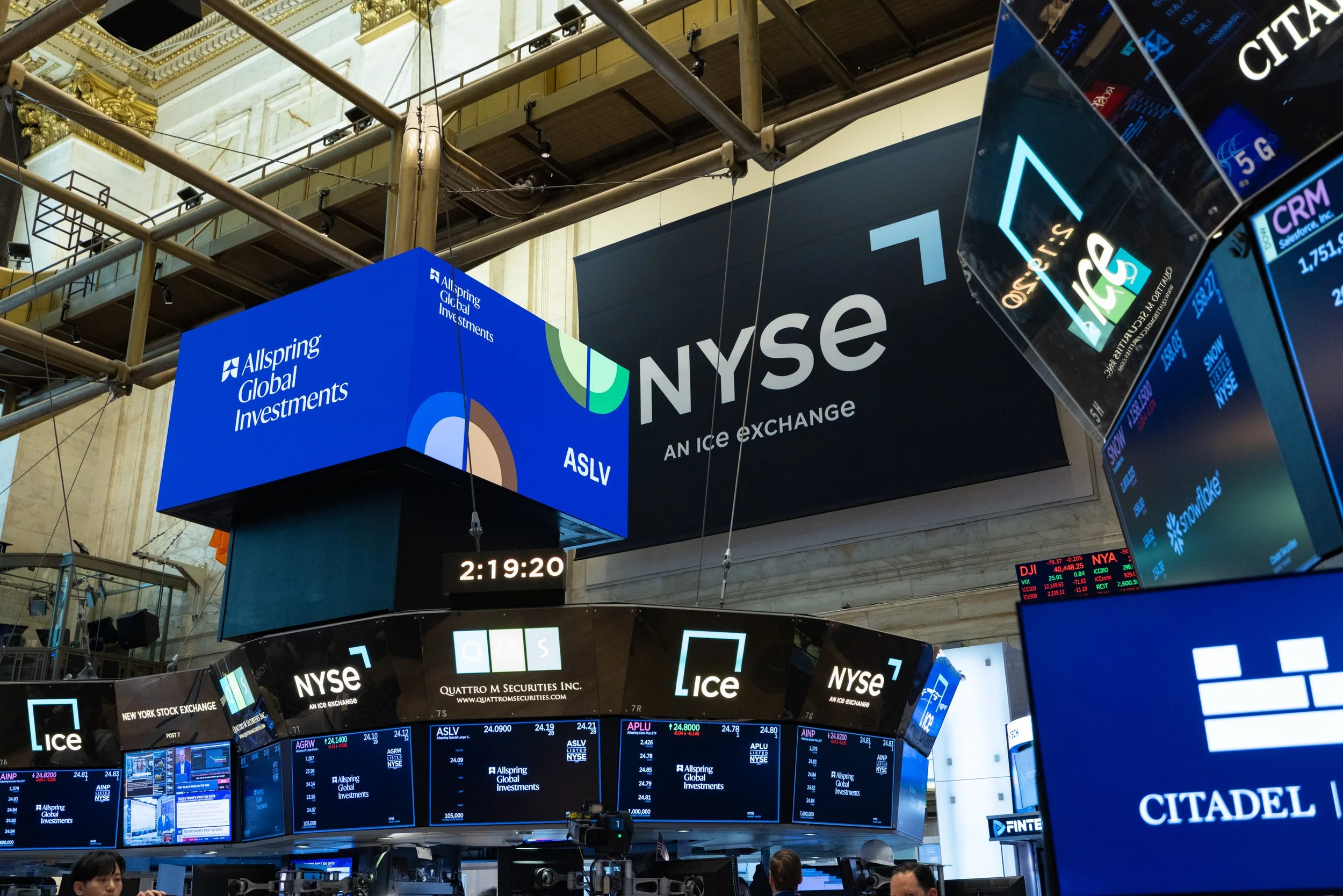 Allspring_ClosingBell_250430_135.jpg