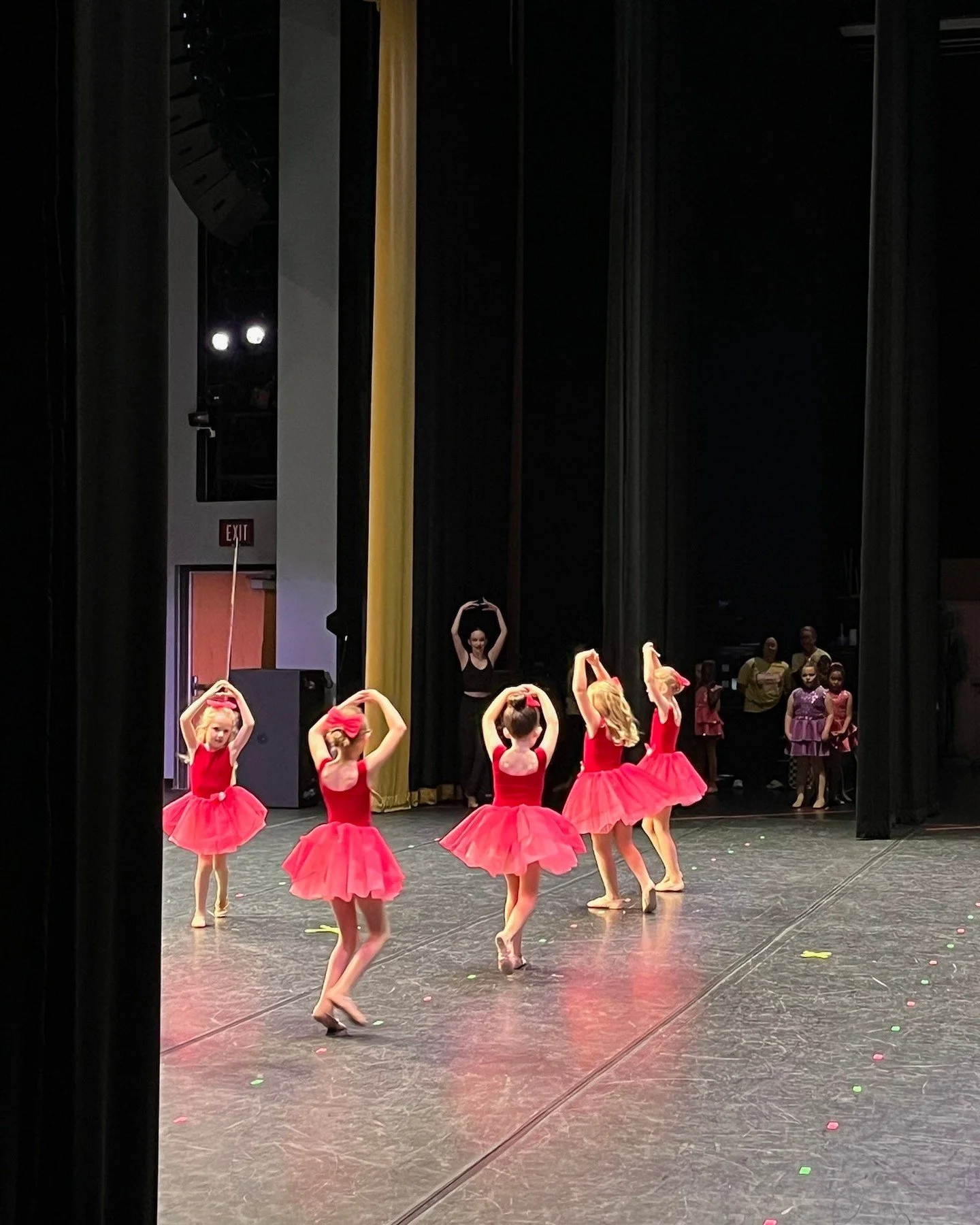Some of the sweetest moments from our Spring Recital: Sweet Yield Mixtape Vol. 9 last weekend. 🎉🎧📼 We couldn't be more proud of every one of our sweet dancers!

Their hard work, courage, and love of dance shined so bright! We are so proud and grat