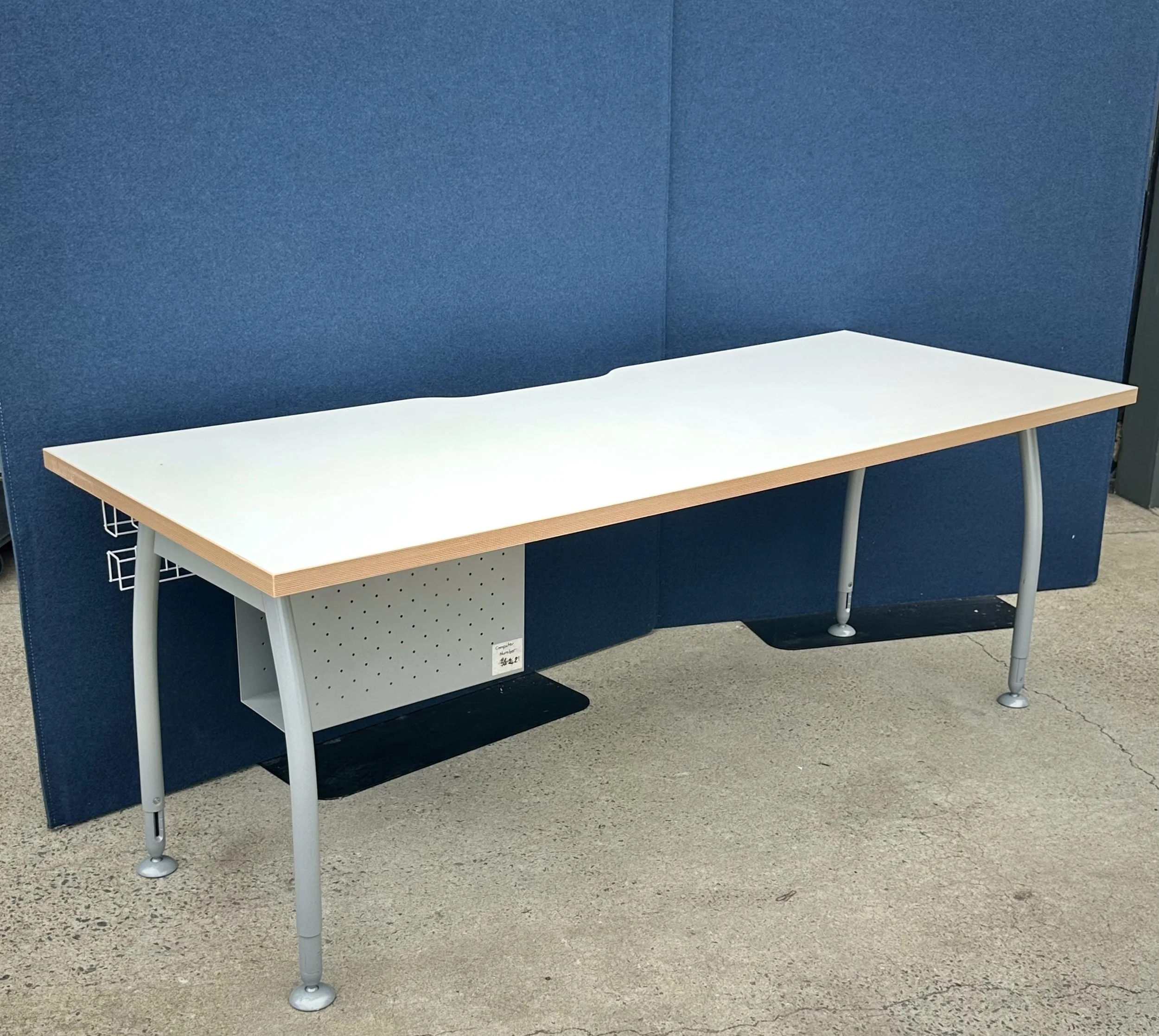 Maxton Fox 2000x800 Office Desk – White