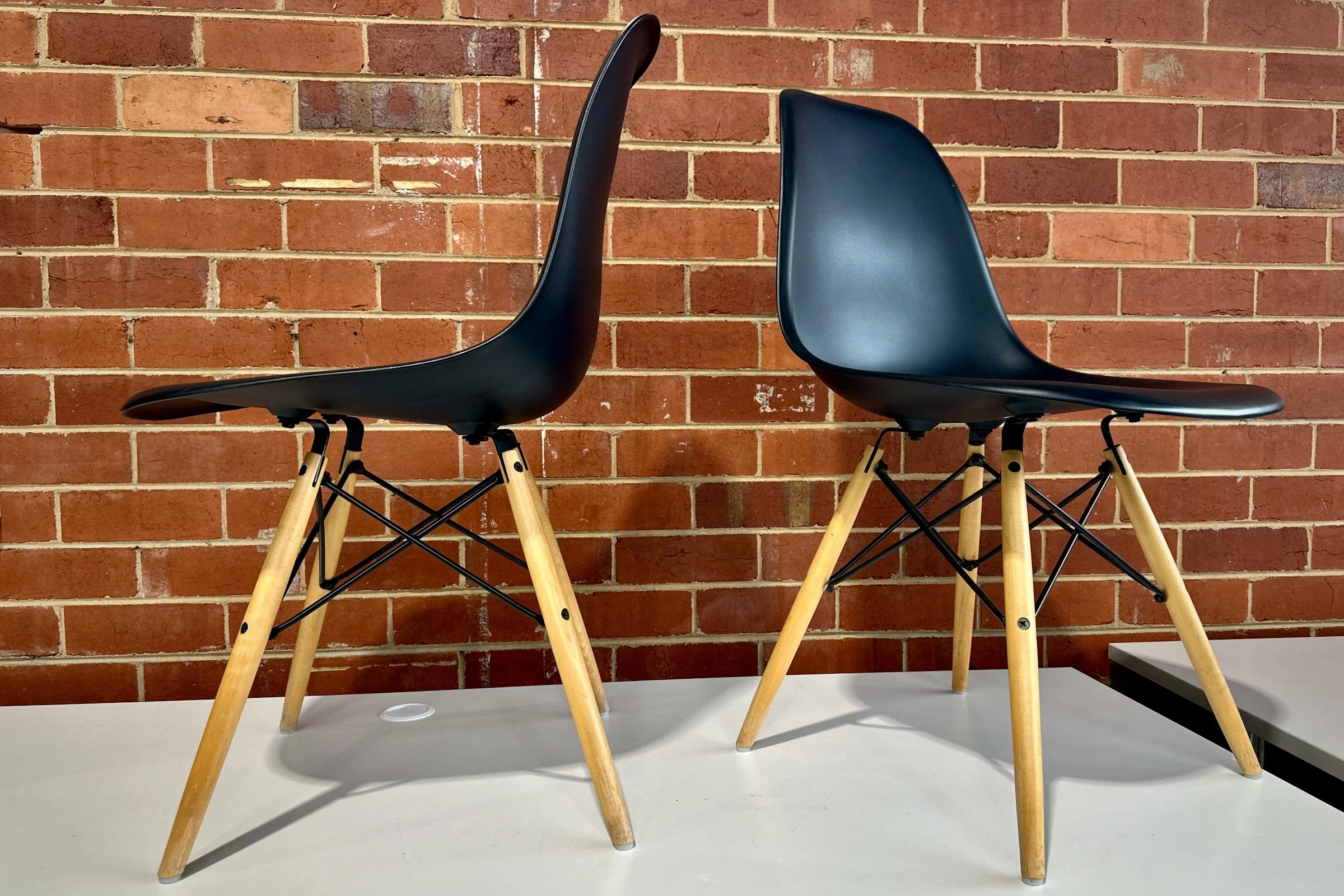 Eames Plastic Side Chair by Vitra — Dowel &amp; Eiffel Bases