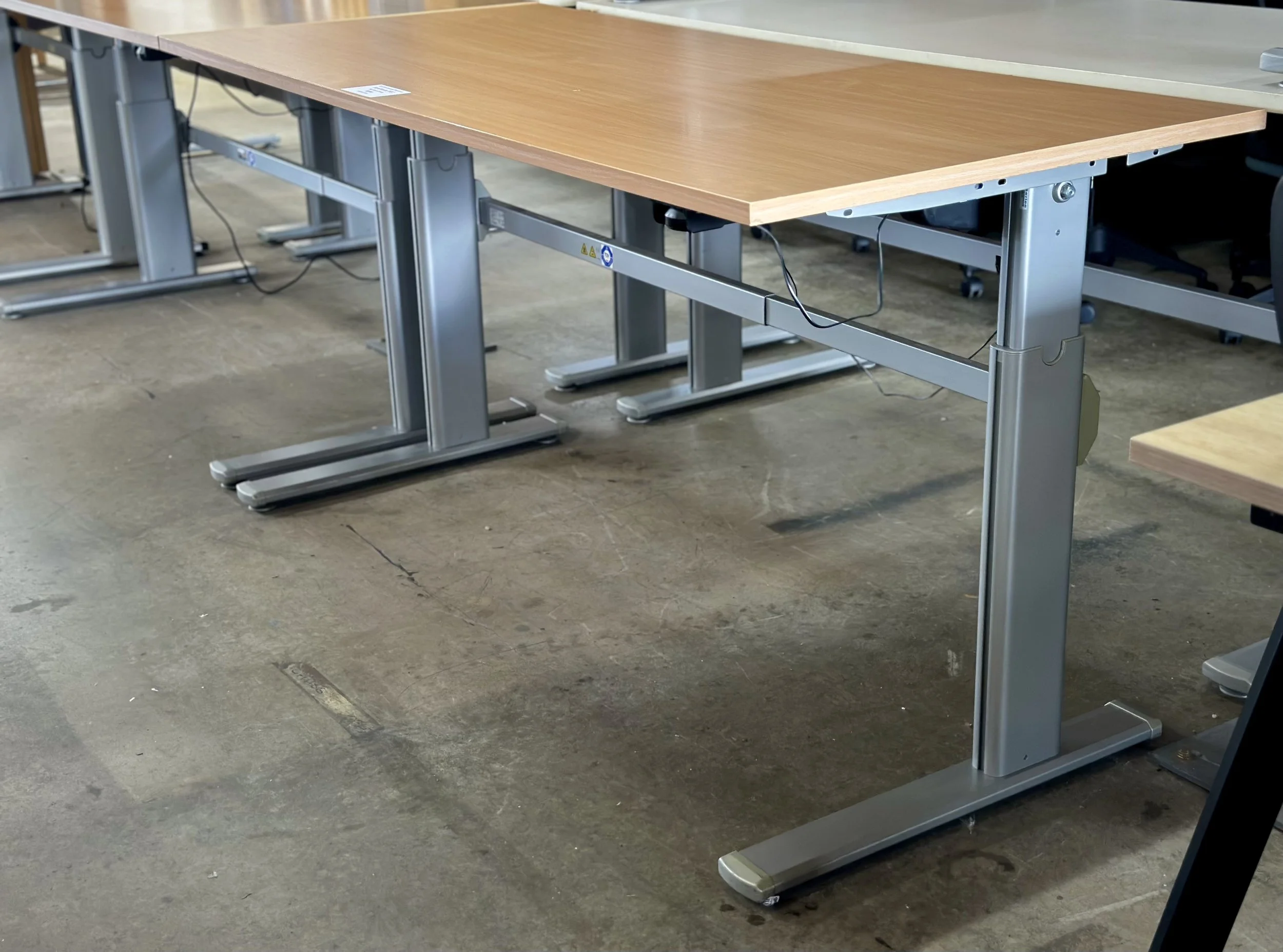 Actiforce Sit-Stand Desk – 1800 x 800