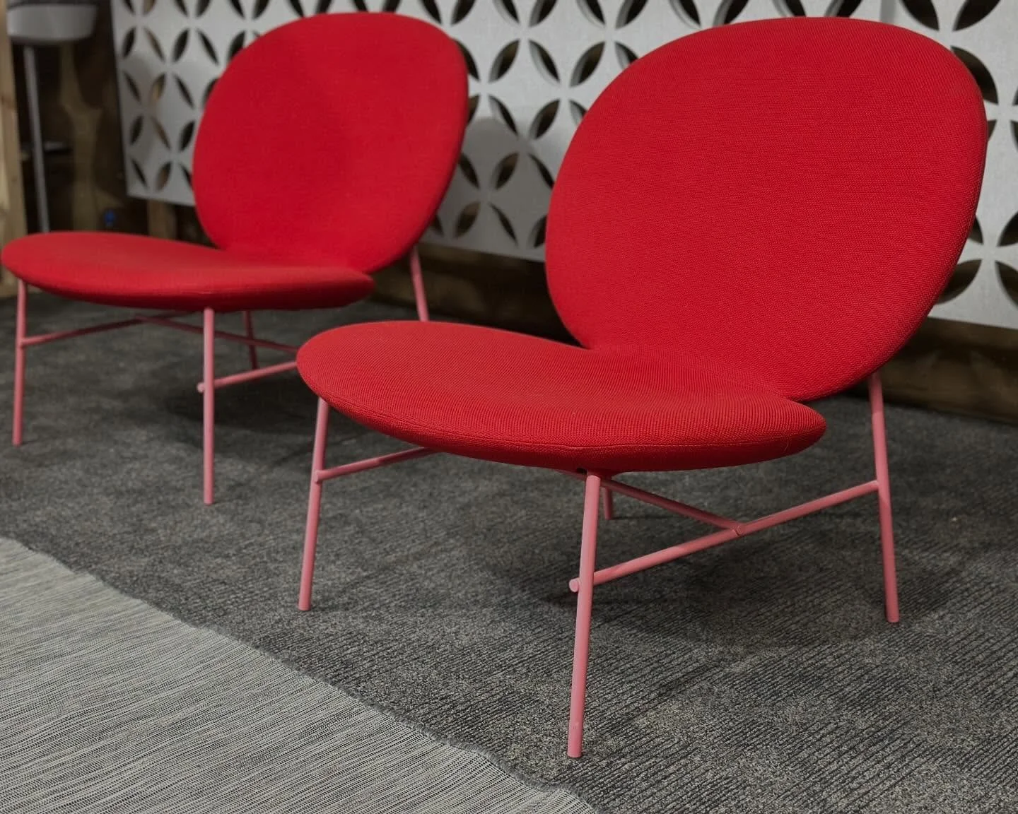 Tacchini Kelly Easy Chairs by Claesson Koivisto Rune.

Distinctive enough to define a room, relaxed enough to work with almost anything else.

Made in Italy.

Currently in our Canberra showroom.