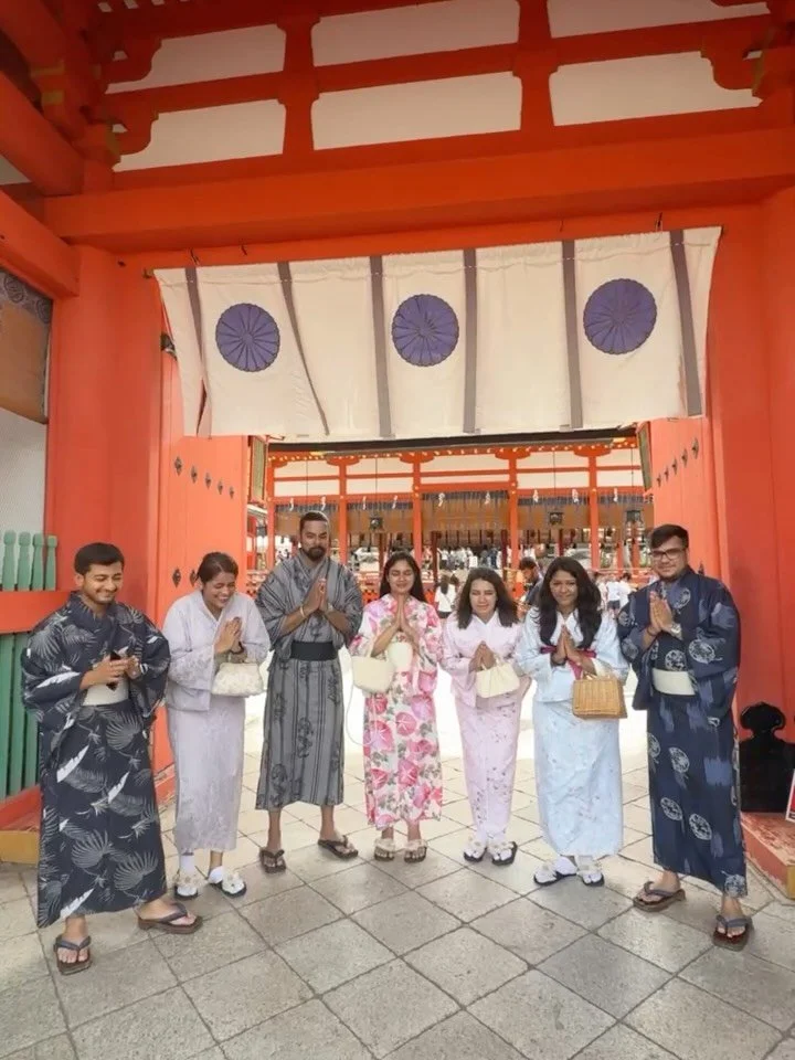 Snippets of happiness from our latest trip to Japan! From Tokyo to Kyoto to Nara to Osaka, the squad has seen the best of spots 🇯🇵! #japan #whenincity