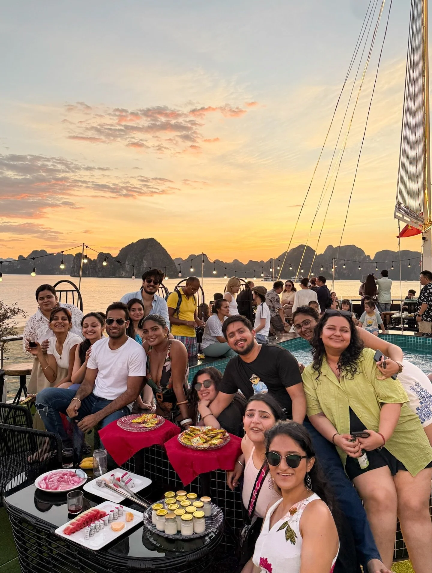 Nothing like a good vibe with the Vietnam tribe! Swipe ➡️ to see super fun WICsquads in Vietnam last month! 🇻🇳🍻🚂