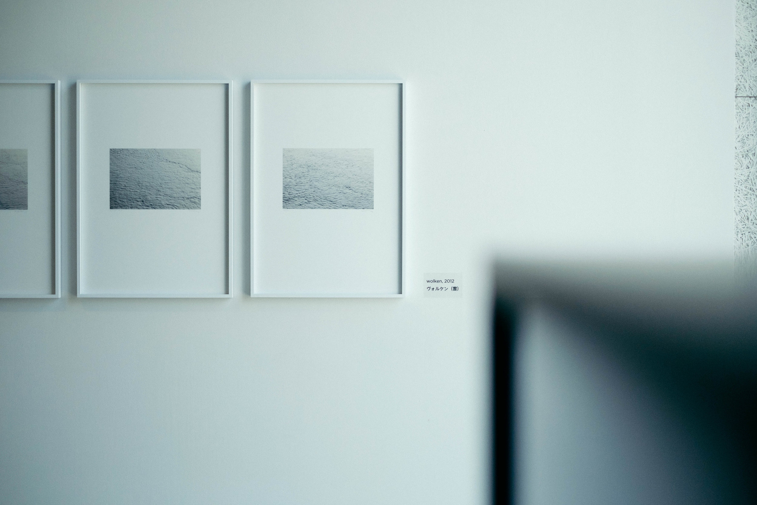 ヴォルケン(雲)- 2012 / Carsten Nicolai