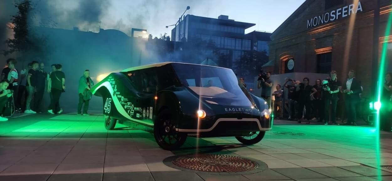 Premiera Eagle Two – samochodu napędzanego energią słoneczną