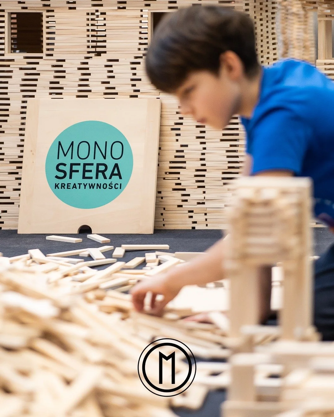 1 urodziny Monosfery