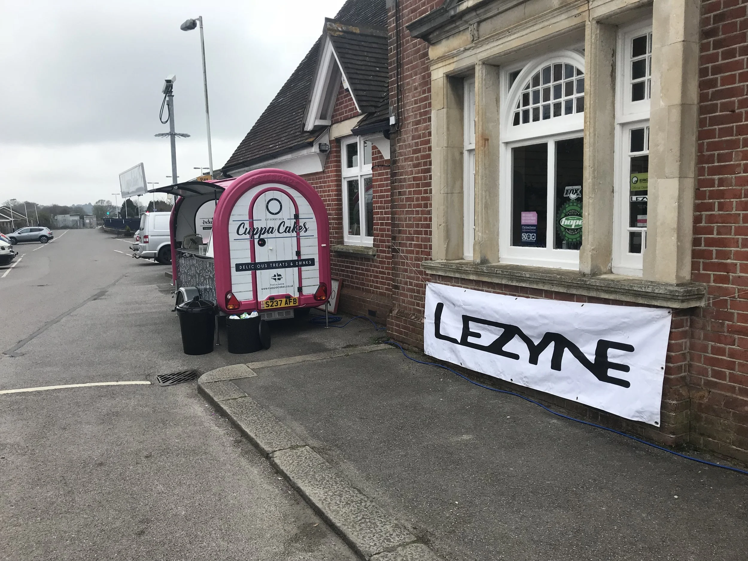 Event Support by Cuppa Cakes and Lezyne.JPG