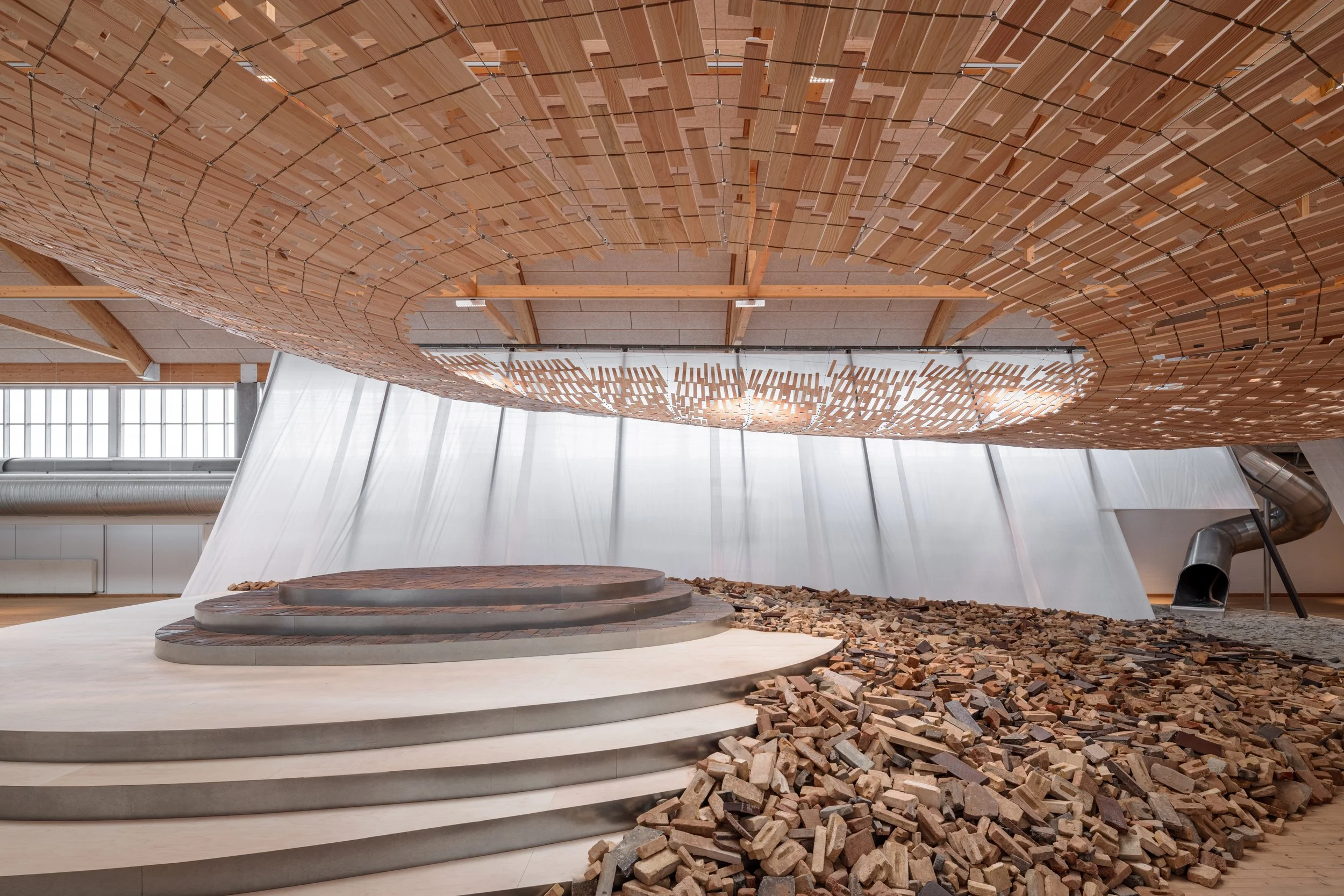 JPG_HIGHRES_CC_KENGOKUMA_LaForgia_0012.jpg