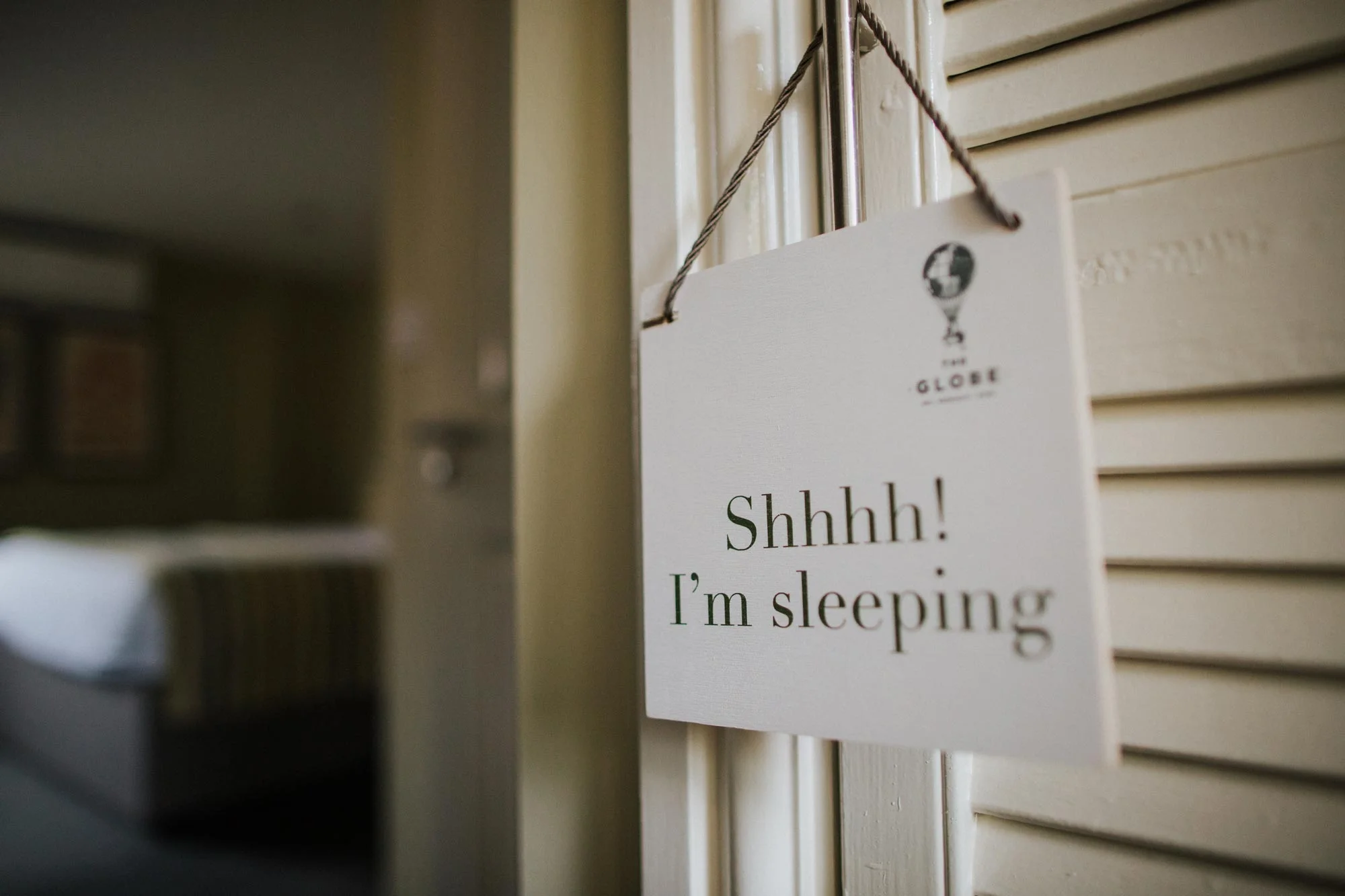 Hotel sign at The Globe in Warwick.jpg