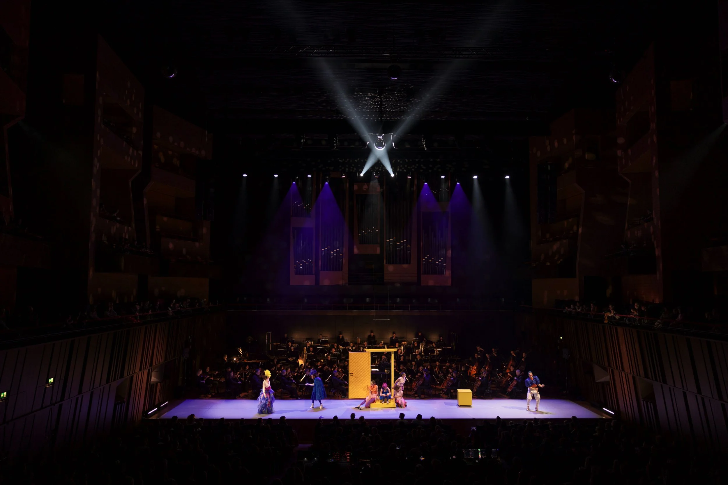 240203_GA_FAM_Aschenputtel_c_Alfonso_Salgueiro (31).jpg