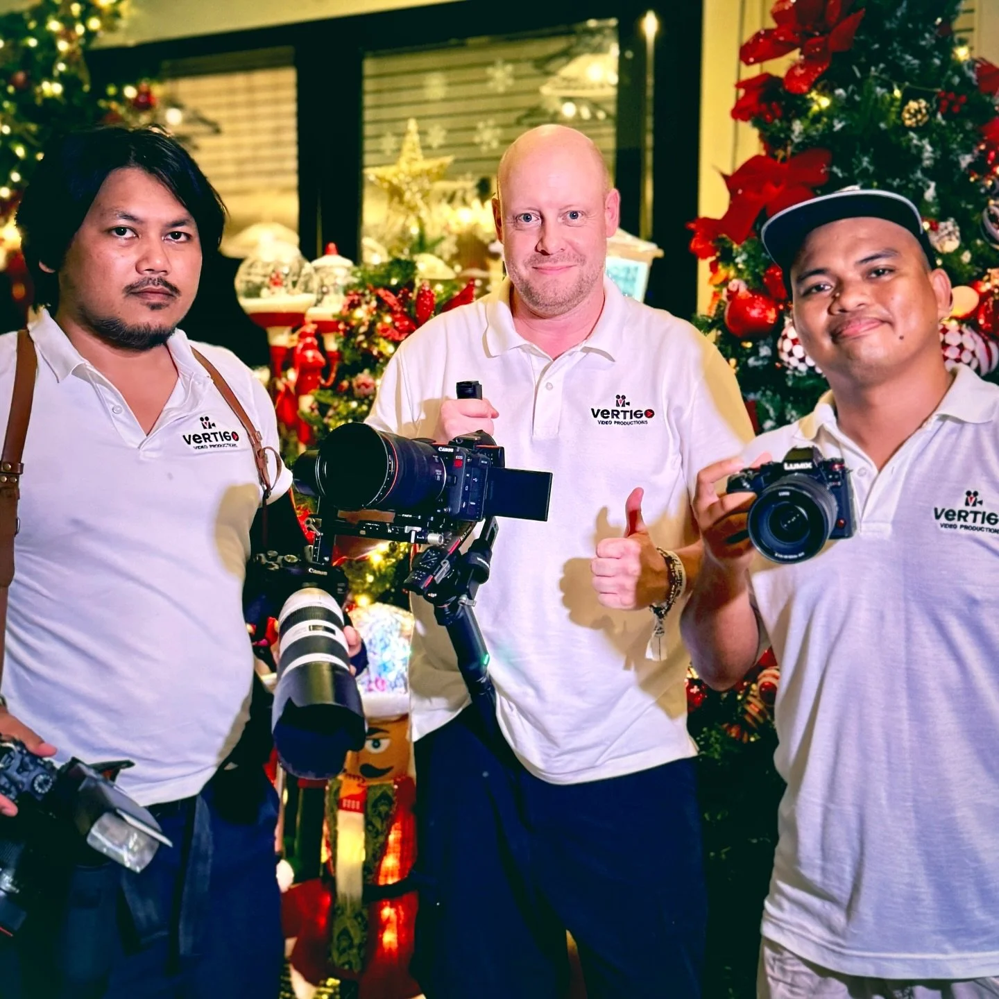 The week has wrapped up after filming day and night for our repeat customer CHAB Events out of Singapore. For 8 years Vertigo have been providing video and photographic services to CHAB. And every December at this particular event we snap a crew Xmas