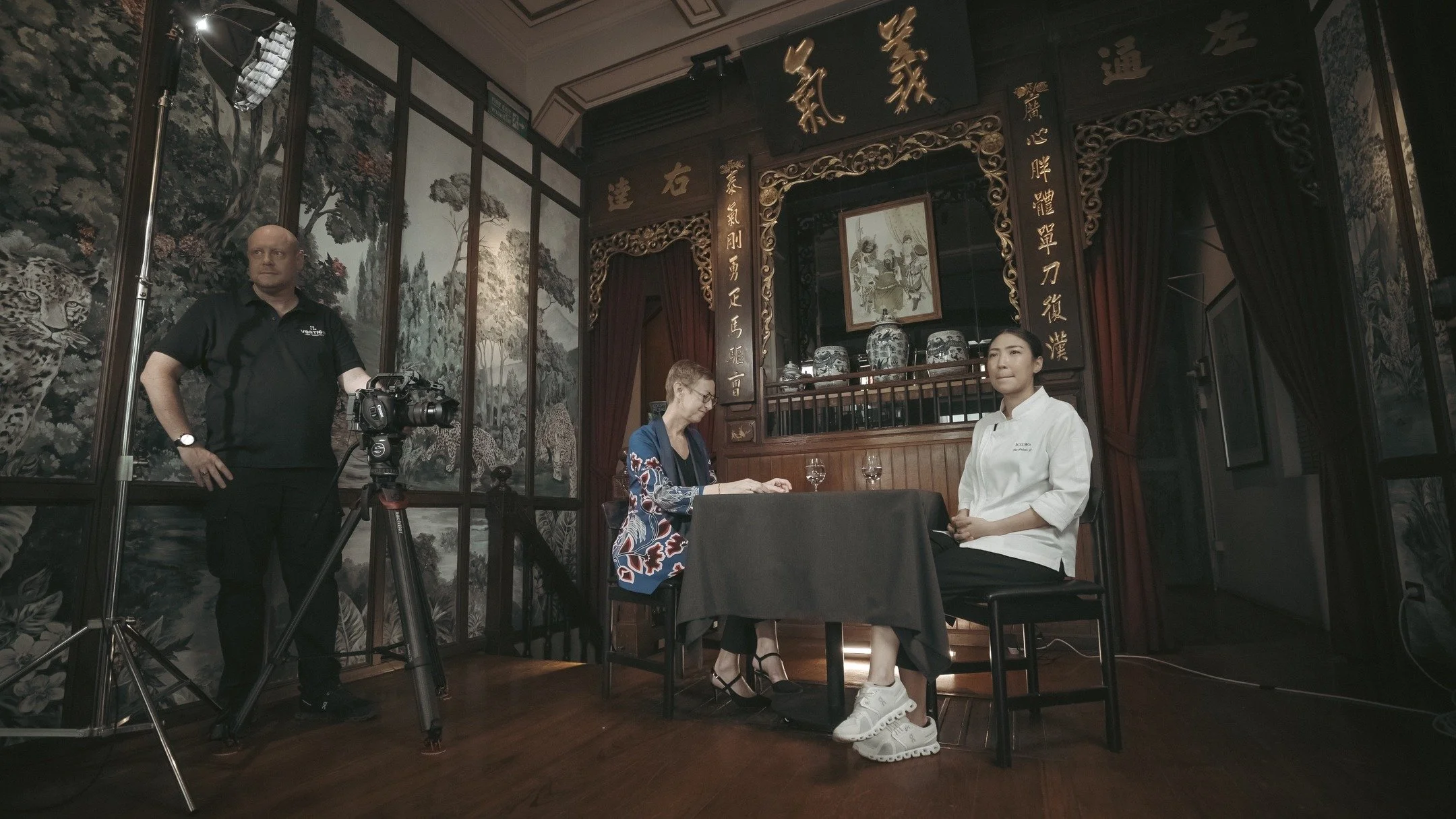 BTS pic with Chef Pam at Potong Restaurant, BKK.
'The World&rsquo;s Best Female Chef 2025' &amp; 'Asia&rsquo;s Best Female Chef 2024'!