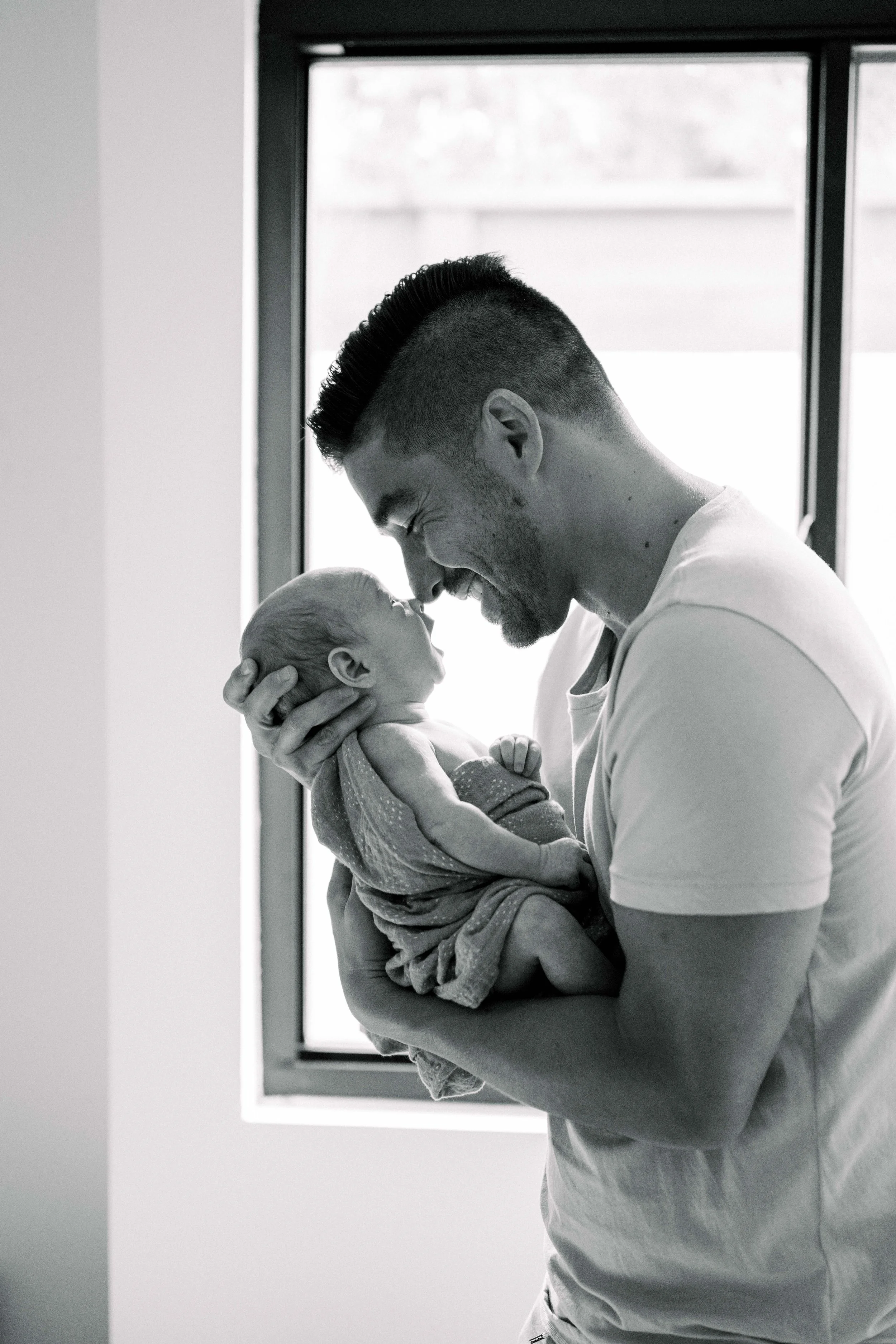 newborn_familytorrance-7.jpg