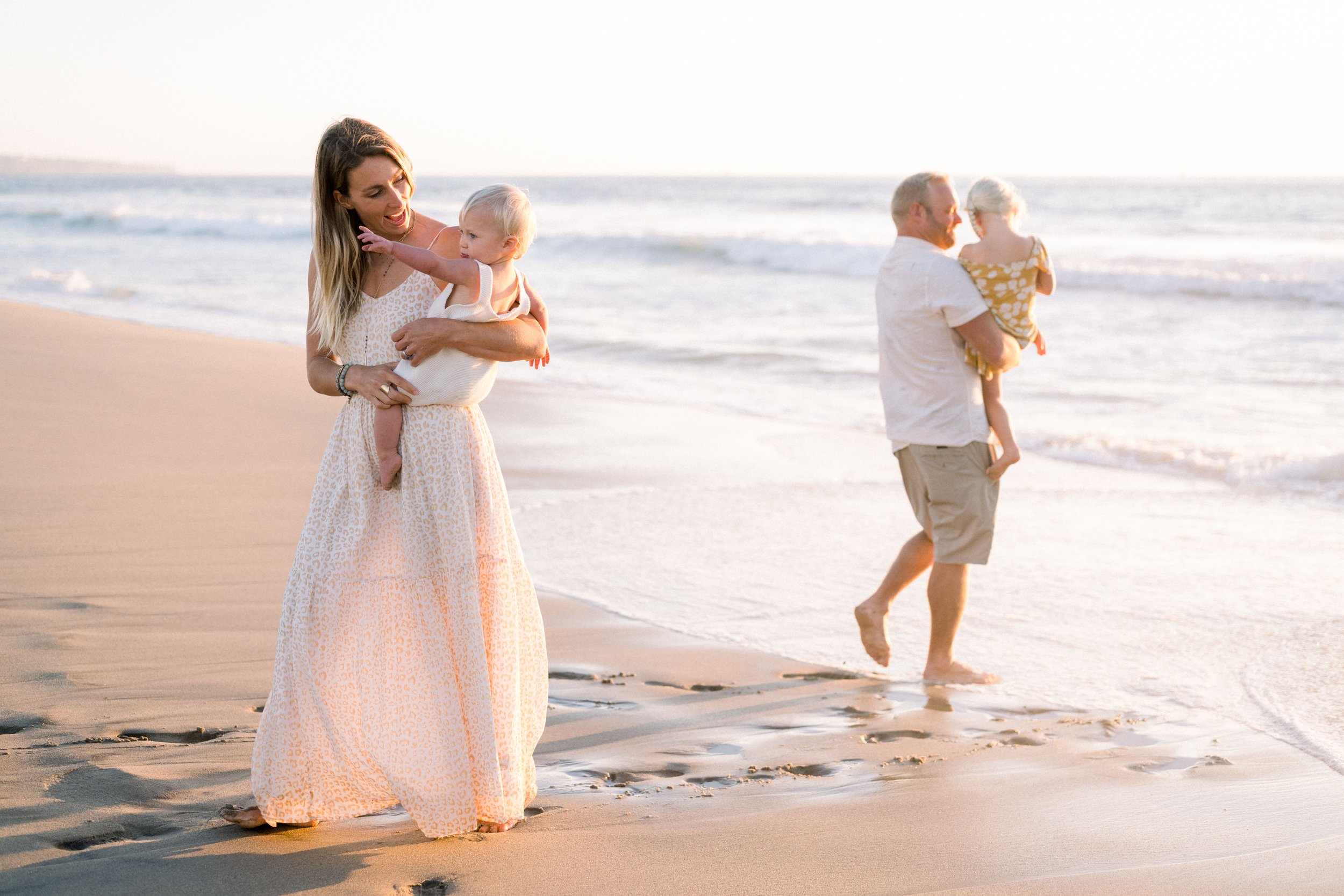 manhattan_beach_family_photographer.jpg