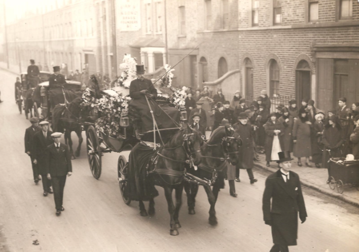 Jane's funeral carriage, 1928