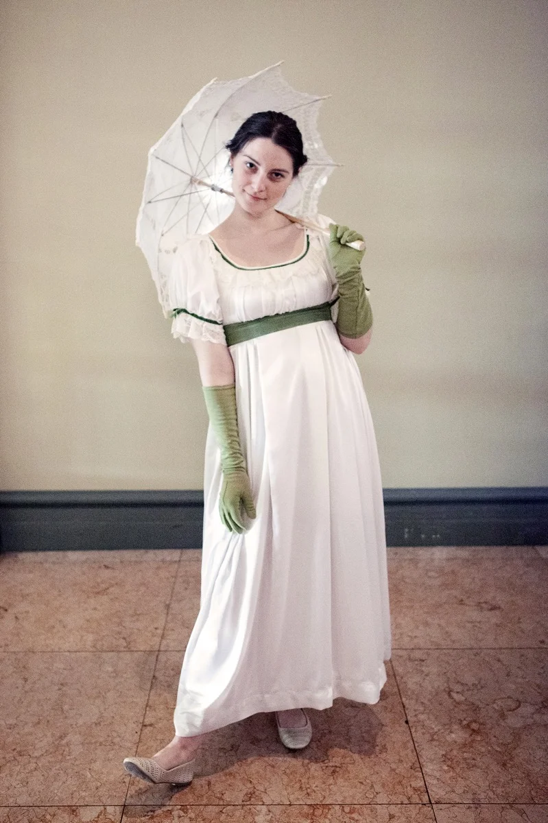 242_LeanneYerexCreative_RegencyBall_Portraits.jpg