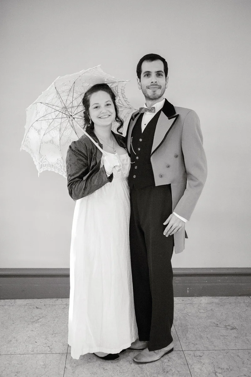 255_LeanneYerexCreative_RegencyBall_Portraits.jpg