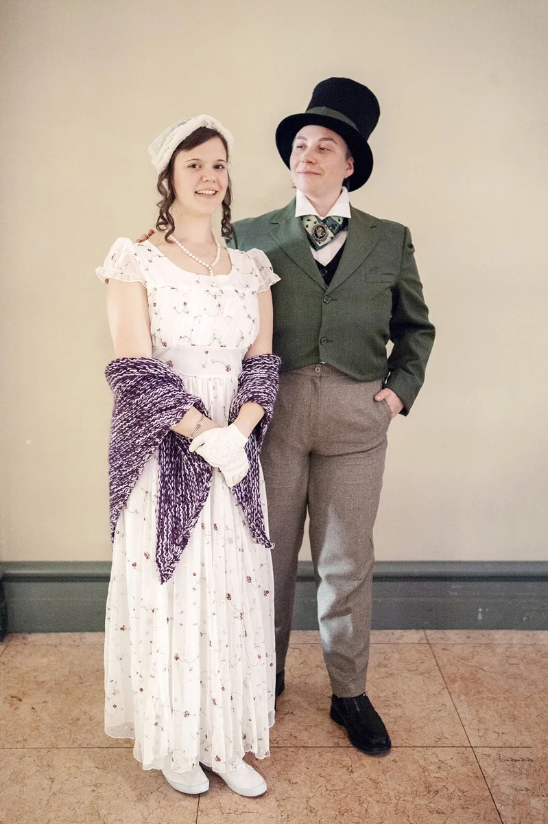 282_LeanneYerexCreative_RegencyBall_Portraits.jpg