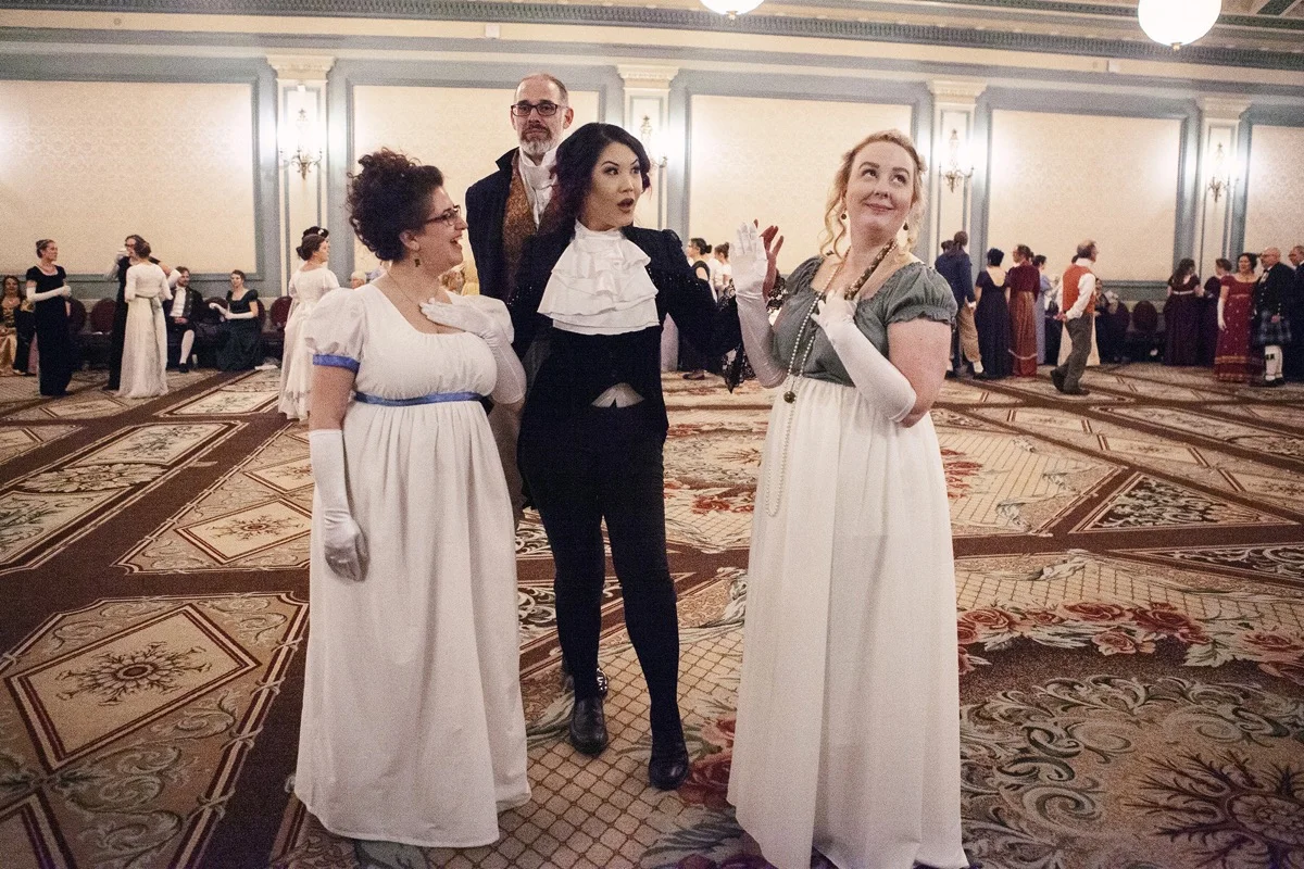 298_LeanneYerexCreative_RegencyBall_Portraits.jpg