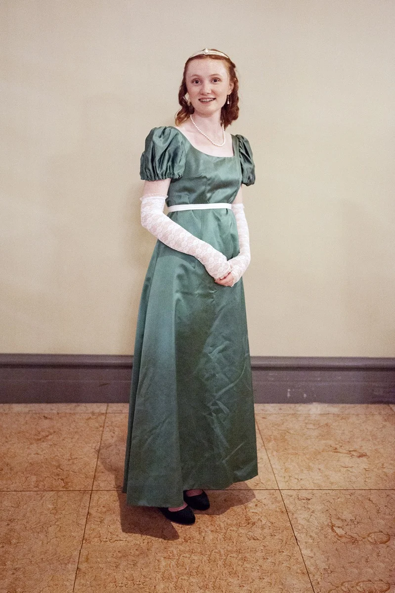 304_LeanneYerexCreative_RegencyBall_Portraits.jpg