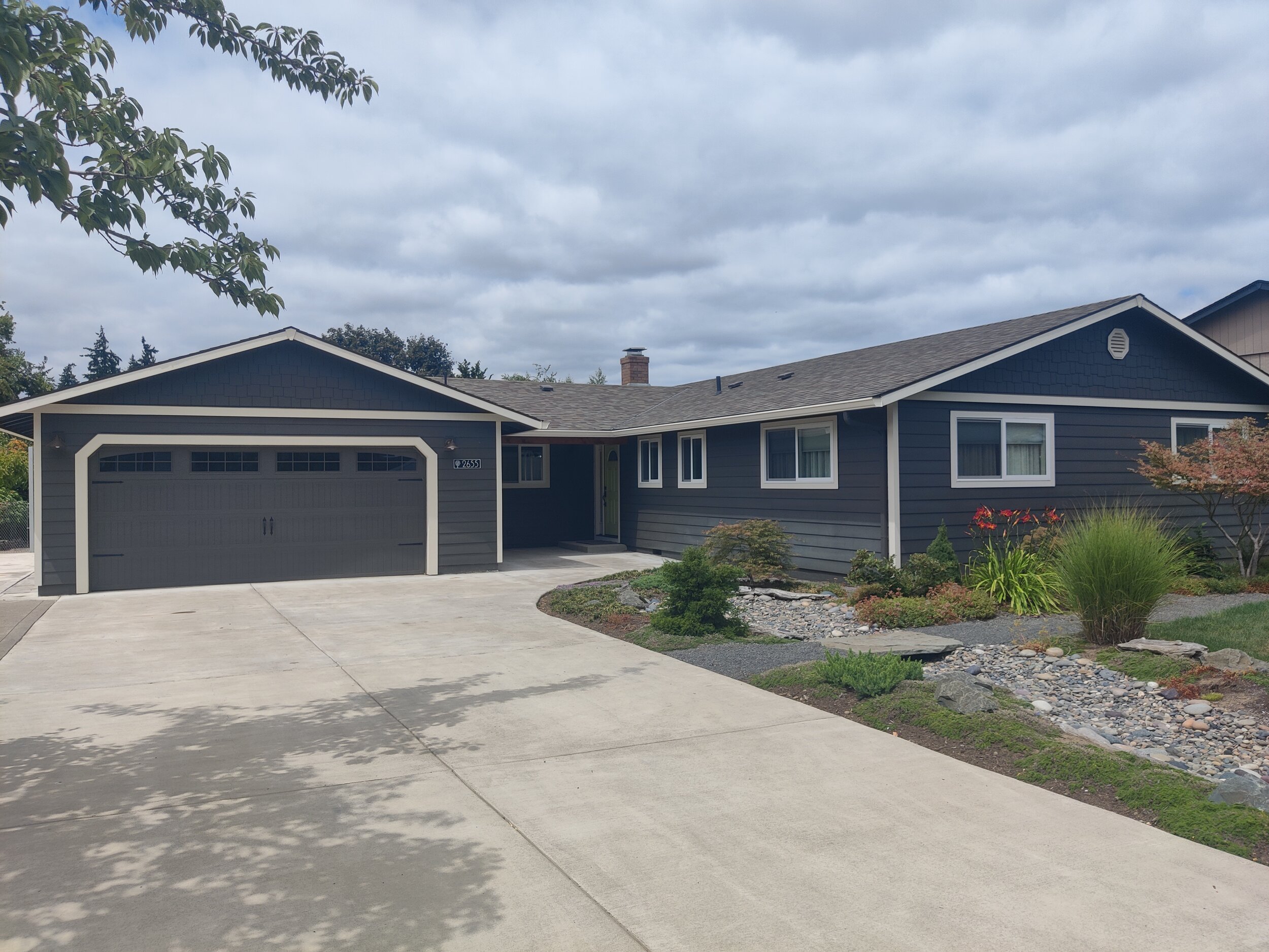 2655 n maple ct canby (5).jpg