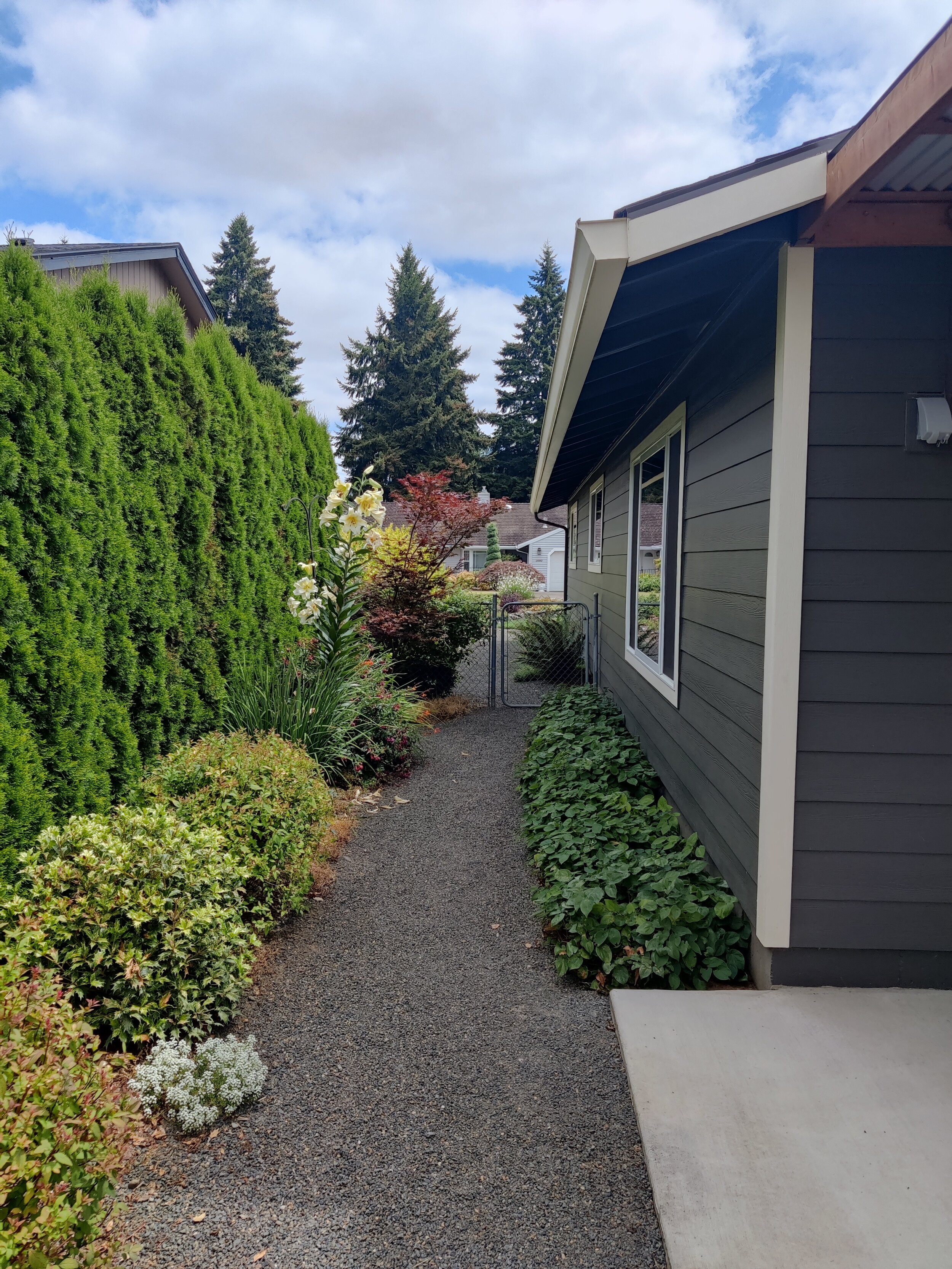 2655 n maple ct canby (19).jpg