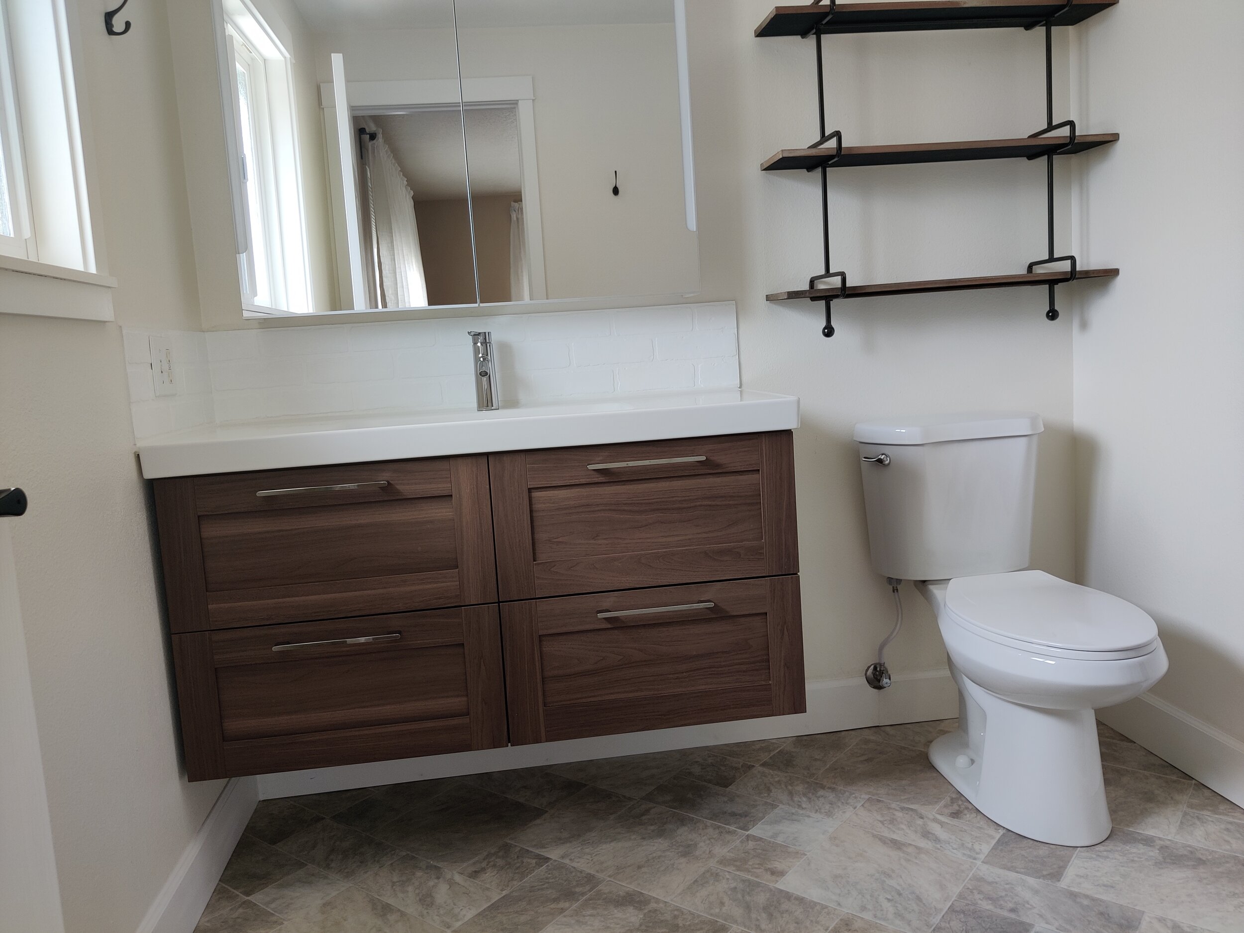 2655 n maple ct canby (35).jpg
