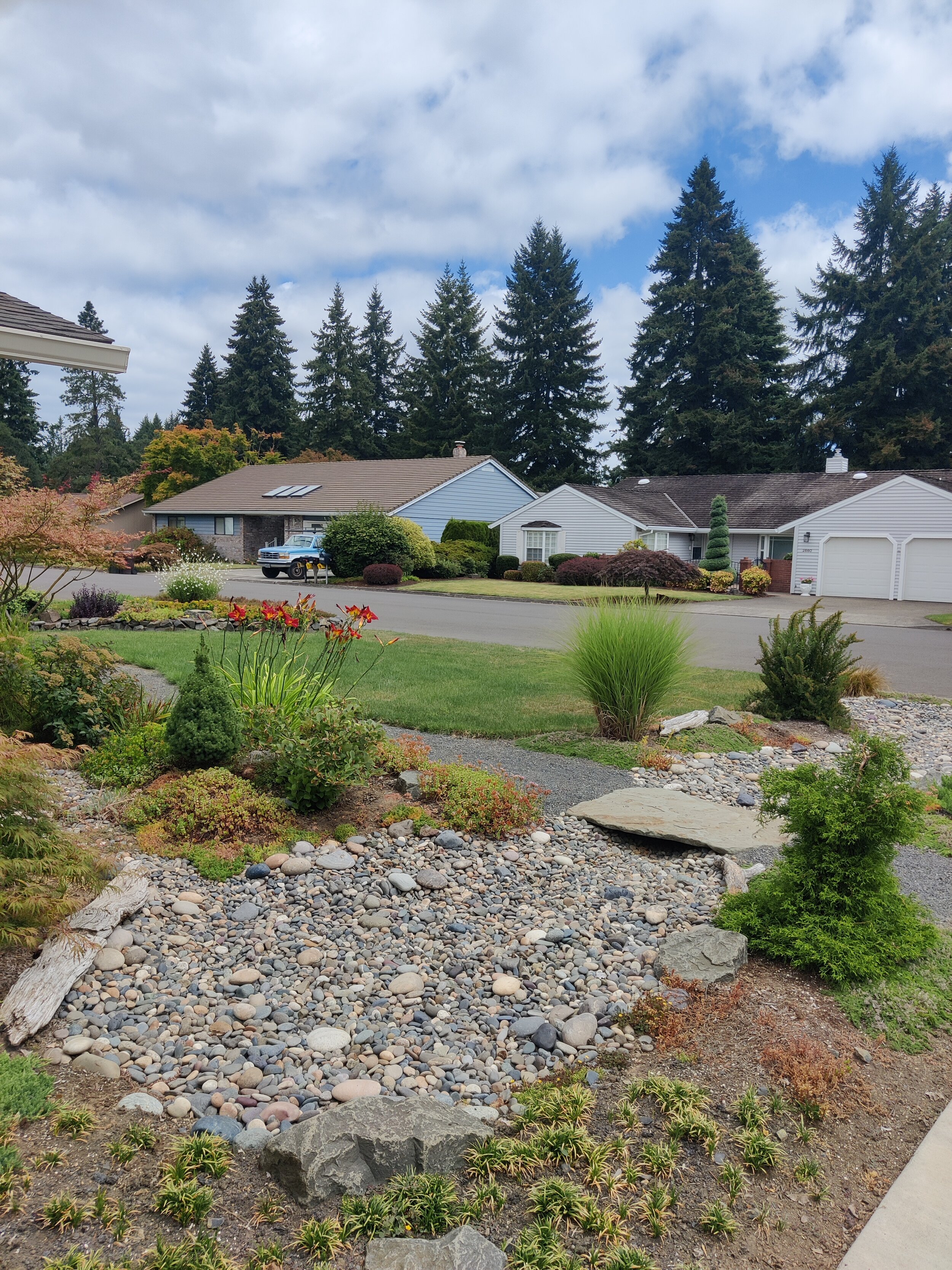 2655 n maple ct canby (43).jpg