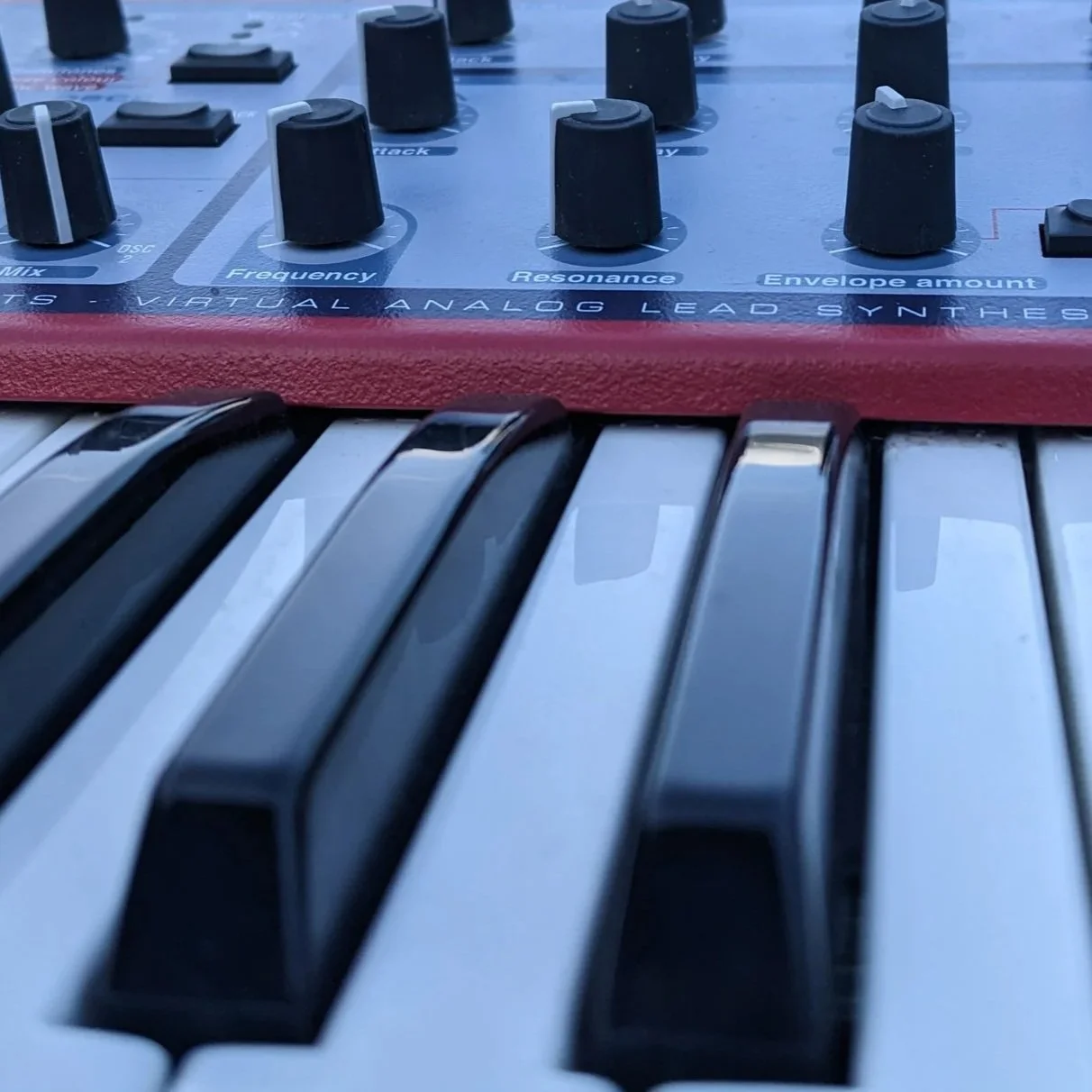 Nord Lead 2X