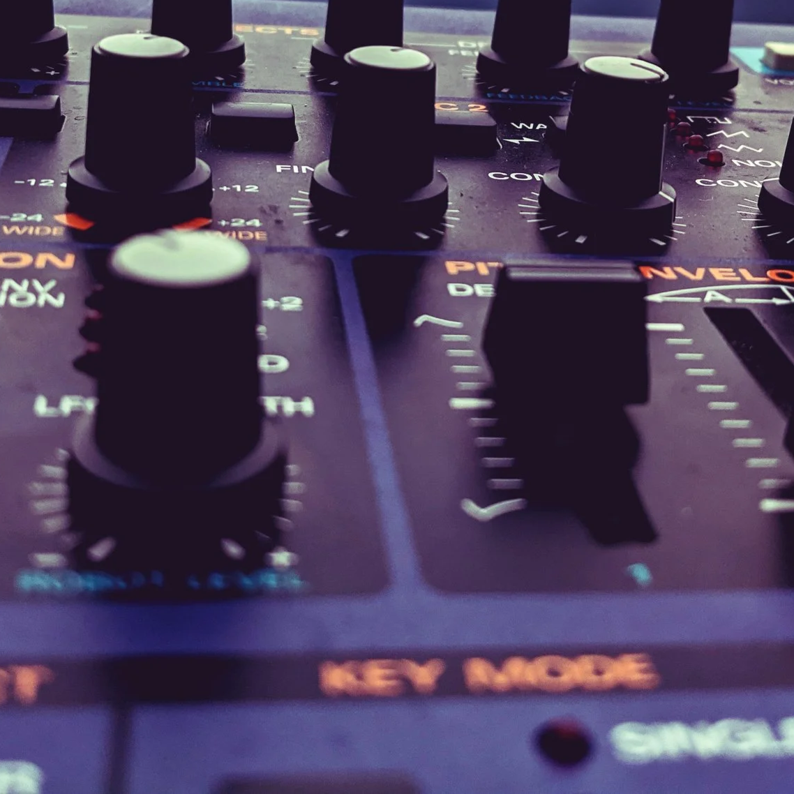 JP8080