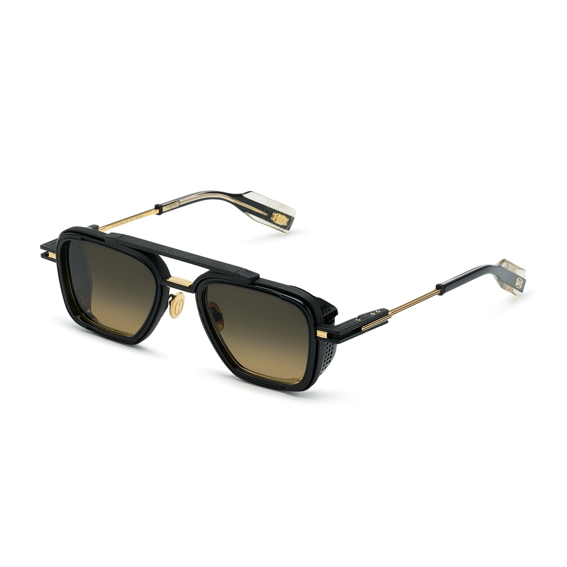 C2_THENRI_Traverse_Designer_Sunglasses_Ecommerce_306.jpeg
