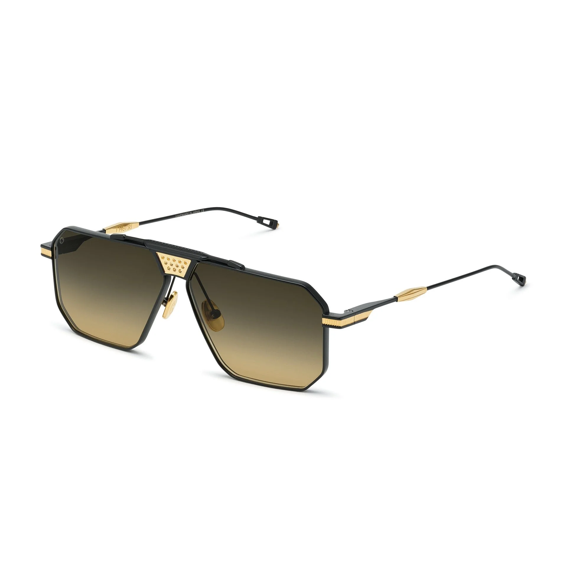 Berlinette_THENRI_Traverse_Designer_Sunglasses_Ecommerce_3661.jpeg