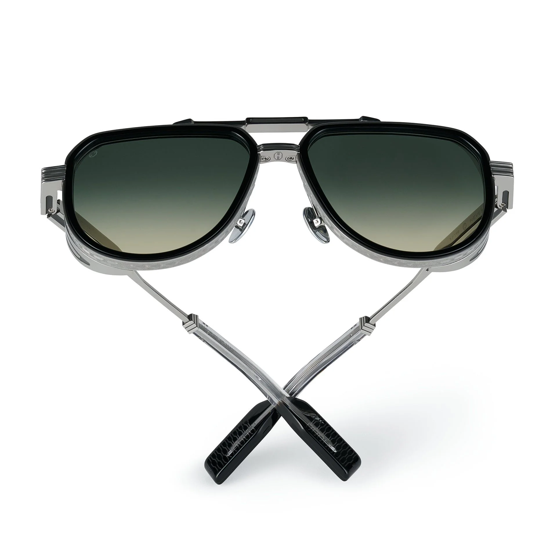 Nevera_THENRI_Smokestack_Designer_Sunglasses_Ecomm_009.jpeg