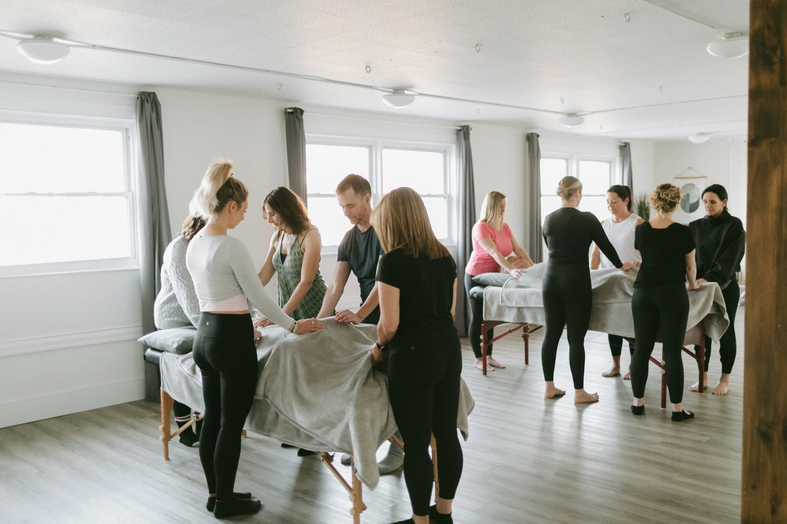 190 - Reiki Shares Banner.jpg