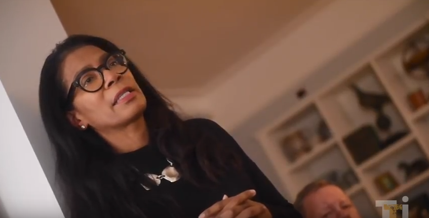 Judy Smith, Terry Anderson support Trust in NYC