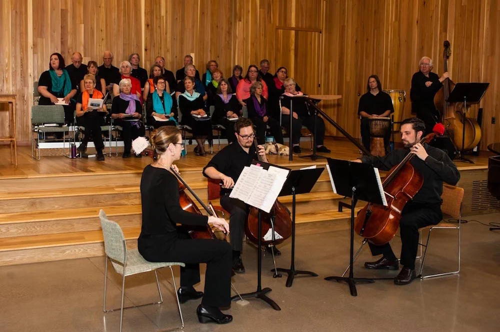 dedication-ensemble.jpg
