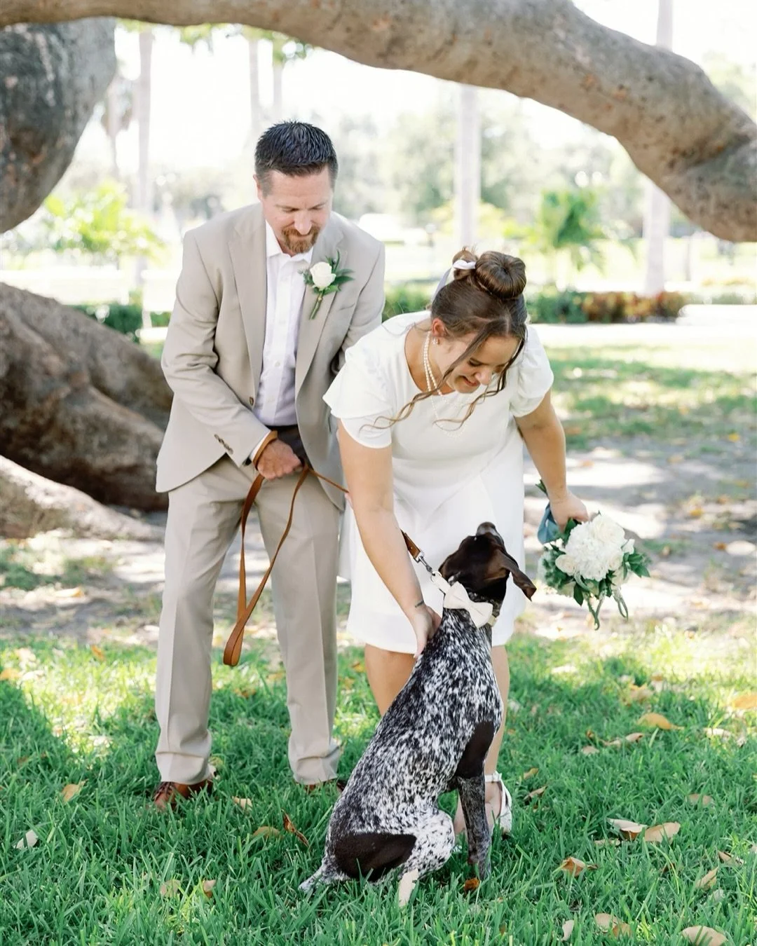 Such a beautiful morning celebrating Dusty + Jason! These two (and their pup) made the day so relaxed, fun, and full of love the best kind of wedding day to be part of. ✨