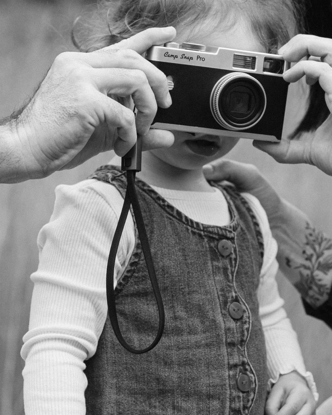 The sweetest family and the sweetest friends. I&rsquo;ve known Molly since we were teens and it means so much to capture her beautiful family year after year. They pour so much love into each other and everyone around them. I&rsquo;m grateful for the