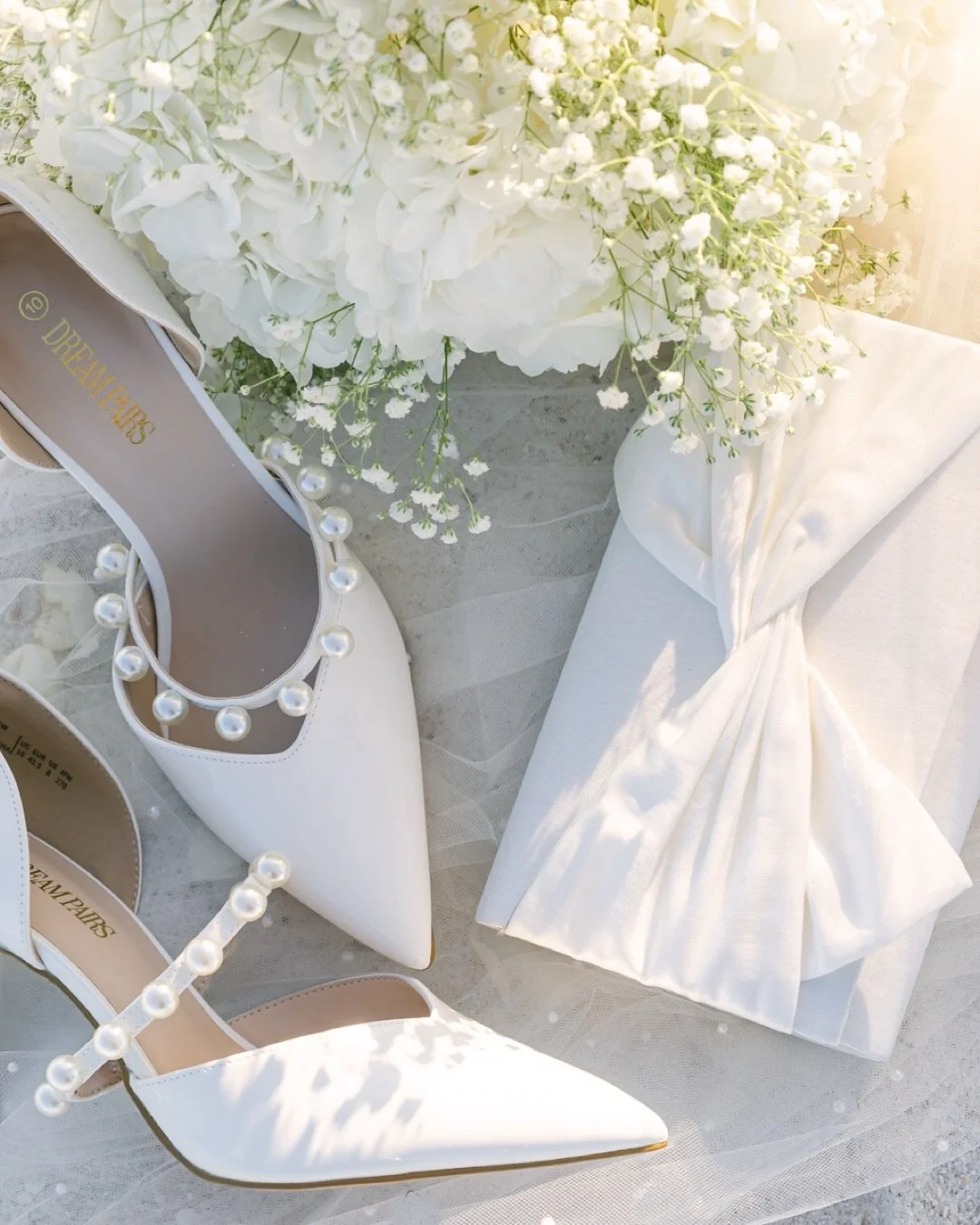 Dreaming of this warm, sunny wedding day ☀️