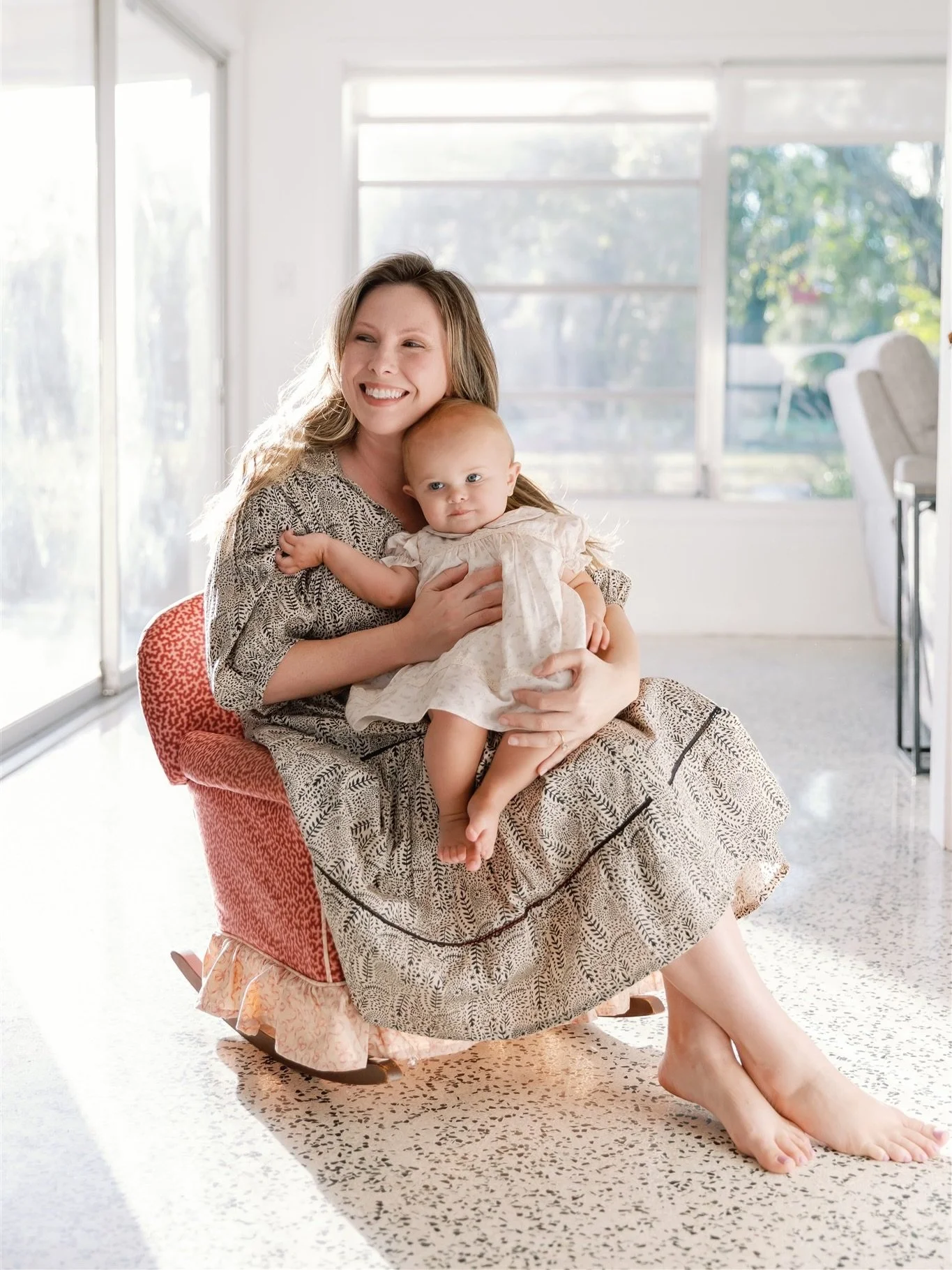 What does an evening at home look like for your family?
When we do an in home session, my deepest hope is that you just choose to lean into your normal. The music playing in the background, a chaotic playtime, reading on the rug, or cooking dinner to