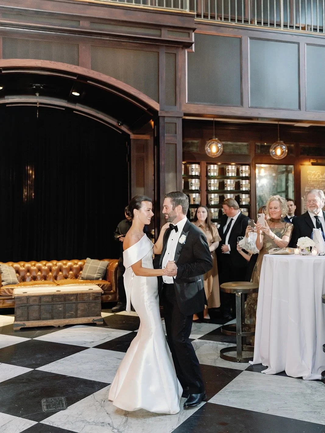 Dinner and dancing at Oxford Exchange.

The perfect shift from the ceremony to the celebration full of candlelight, genuine speeches and a dance floor that didn&rsquo;t stop all night.