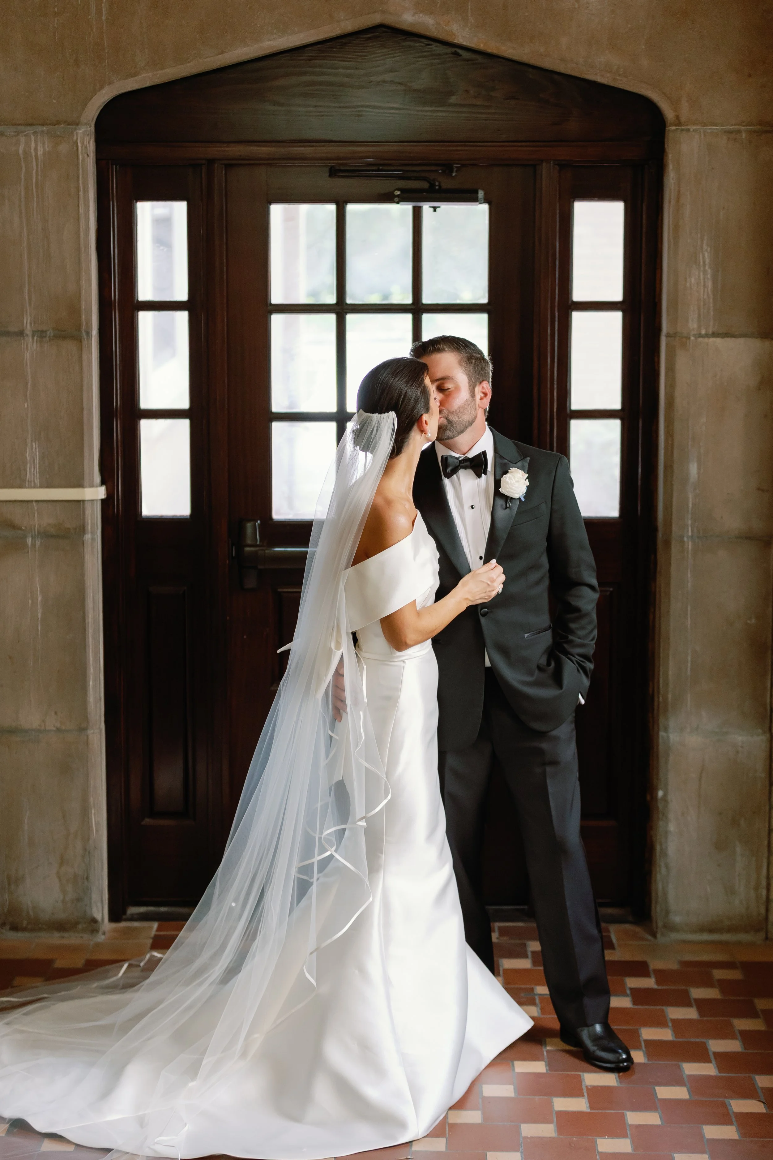 Oxford Exchange Wedding | Tampa Florida Wedding Photographer