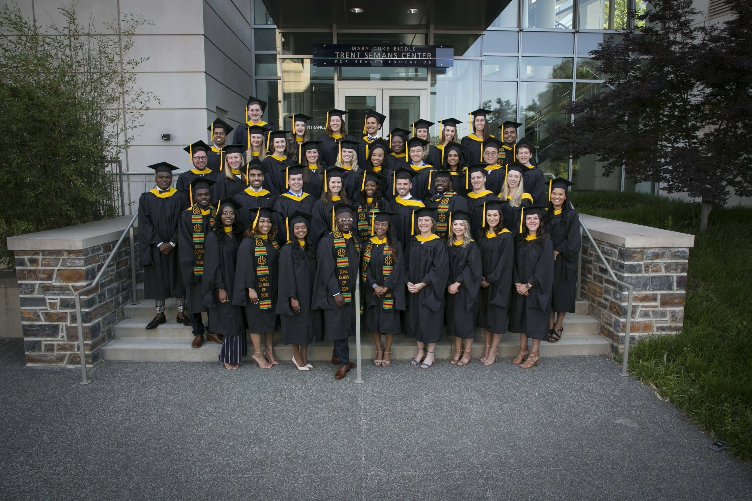 051218_mbs_graduation043.JPG