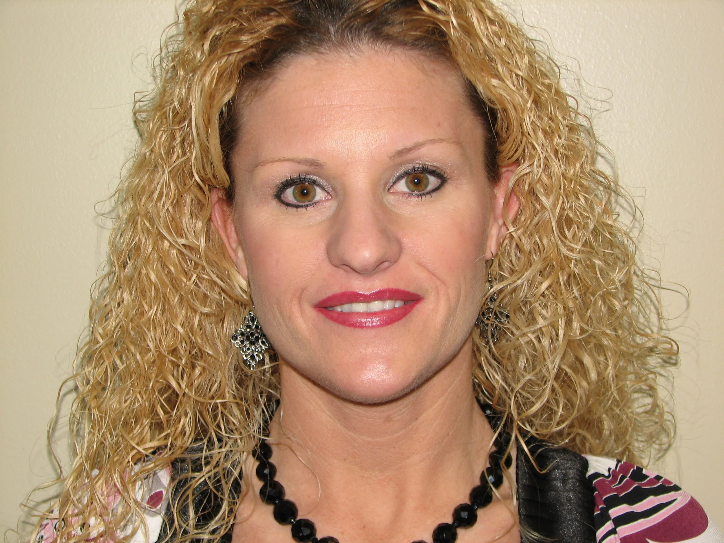 1-3-11 picture frame office 072.jpg