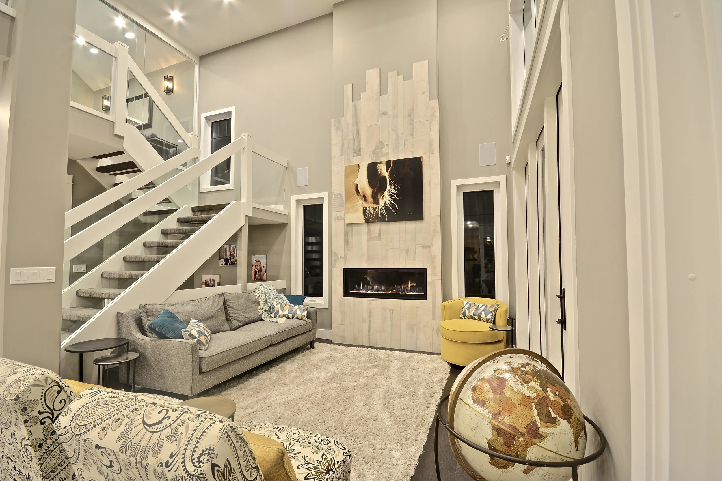 Living Room &amp; Stair