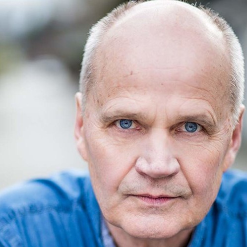 Warren Ellis: Reel Strength Review